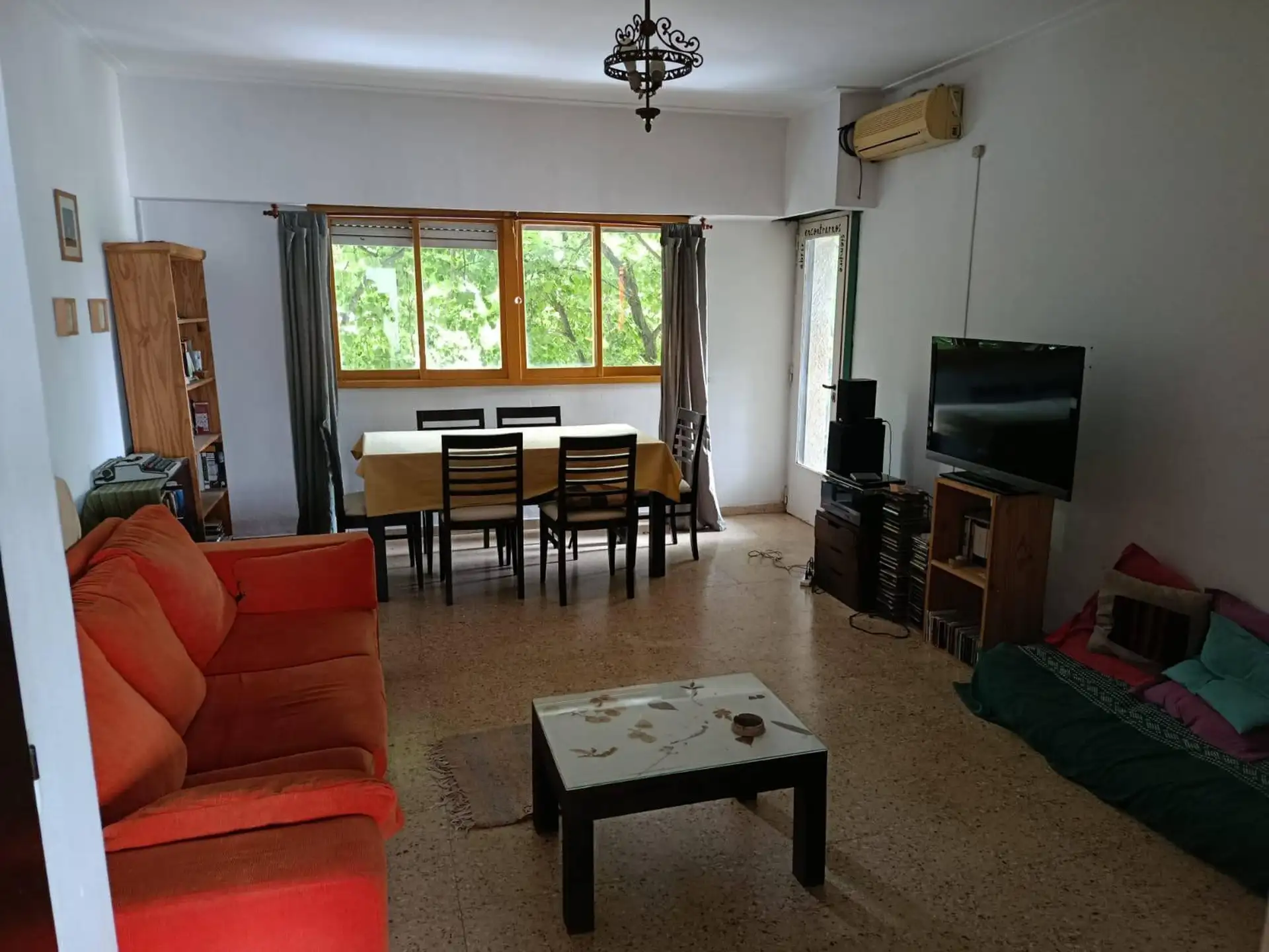 Departamento de 2 dormitorios en alquiler en La Plata