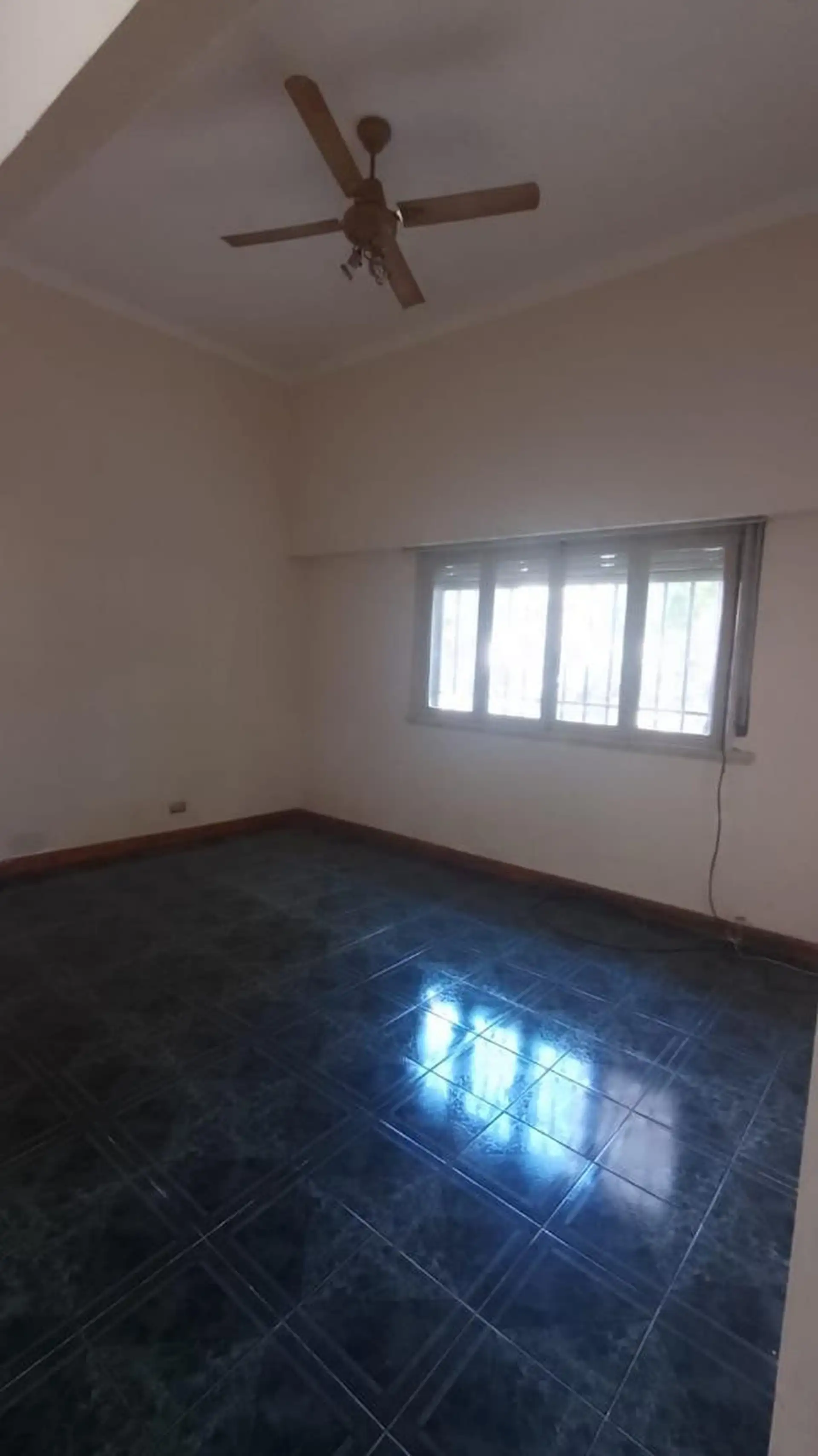 PH semipiso al frente con 2 dormitorios en Barracas