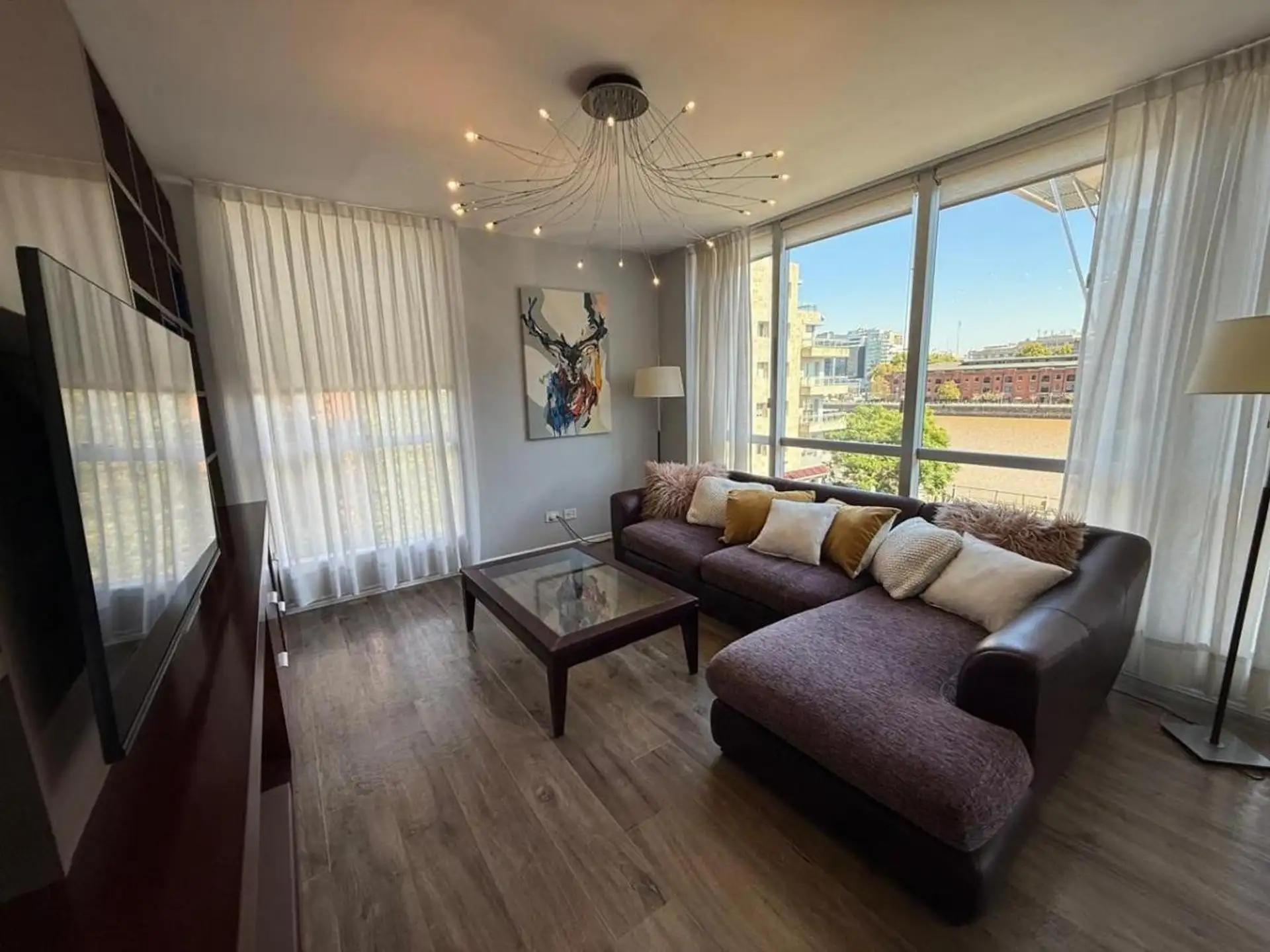 Apartamento de três ambientes em Puerto Madero