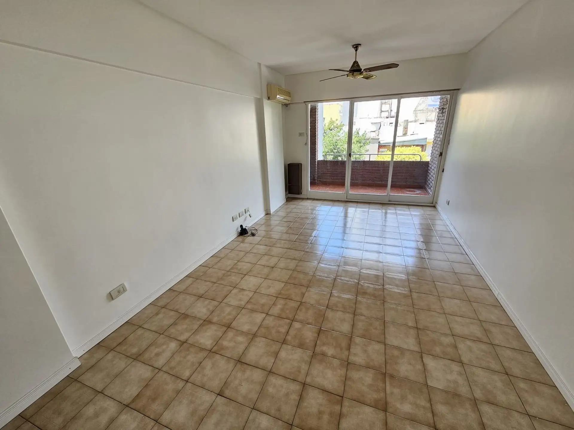 Квартира-студия на третьем этаже с балконом в Núñez