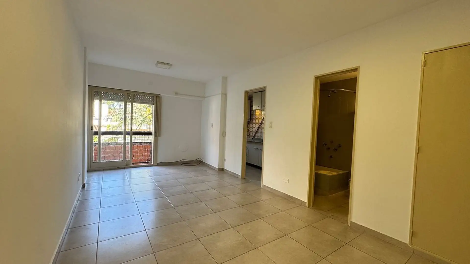 Kitnet de 1 ambiente em Martínez