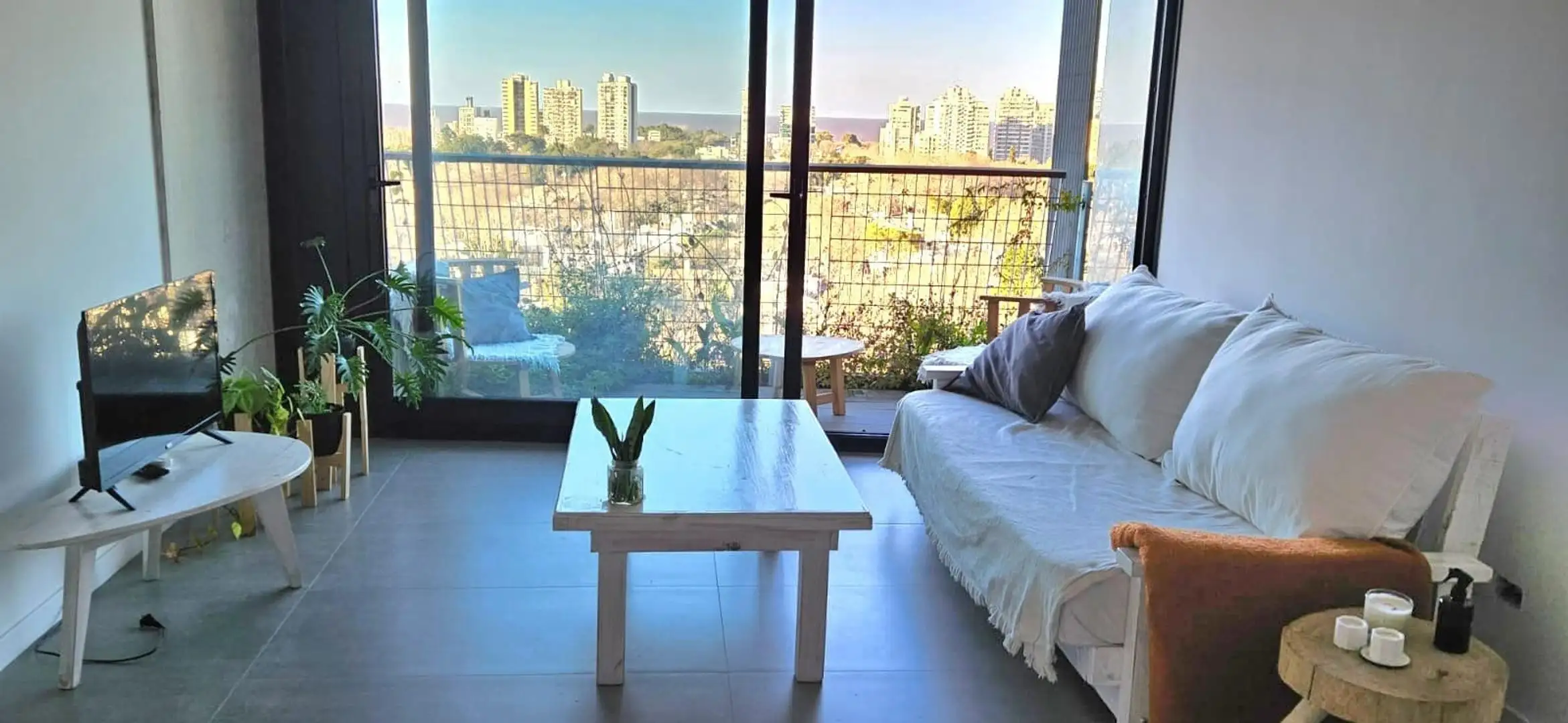 Квартира-студия в Vicente López с видом на реку