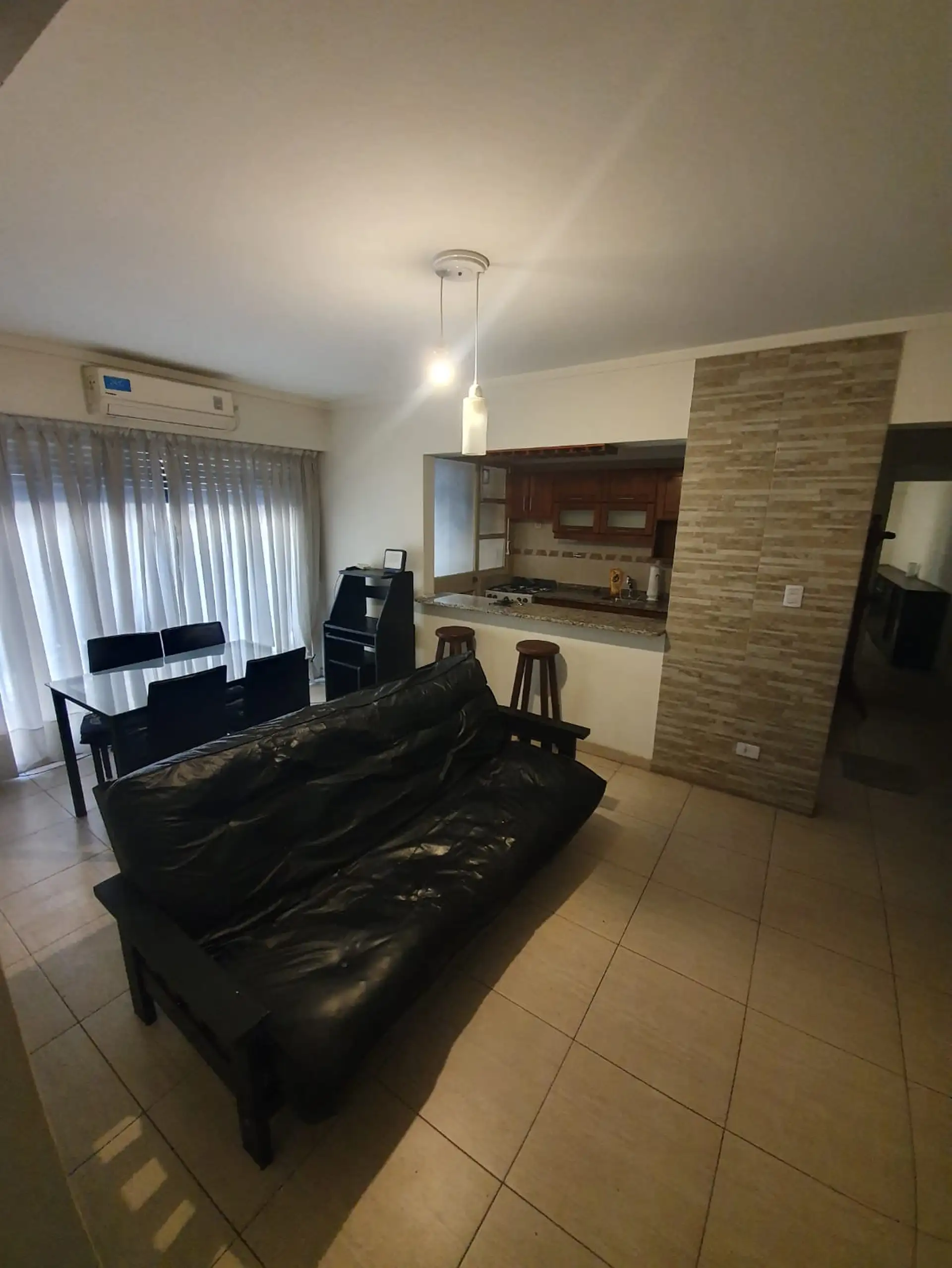 Departamento de 2 ambientes en Flores