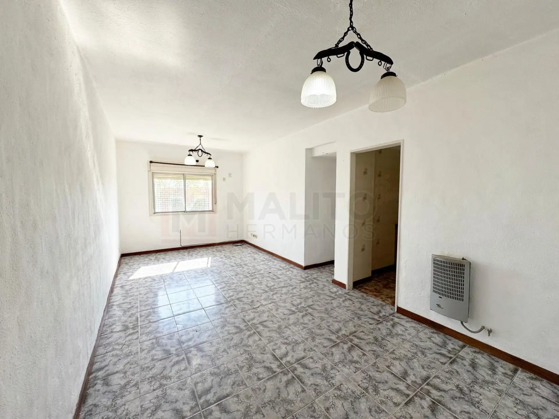 Three-room apartment for rent in Villa Madero