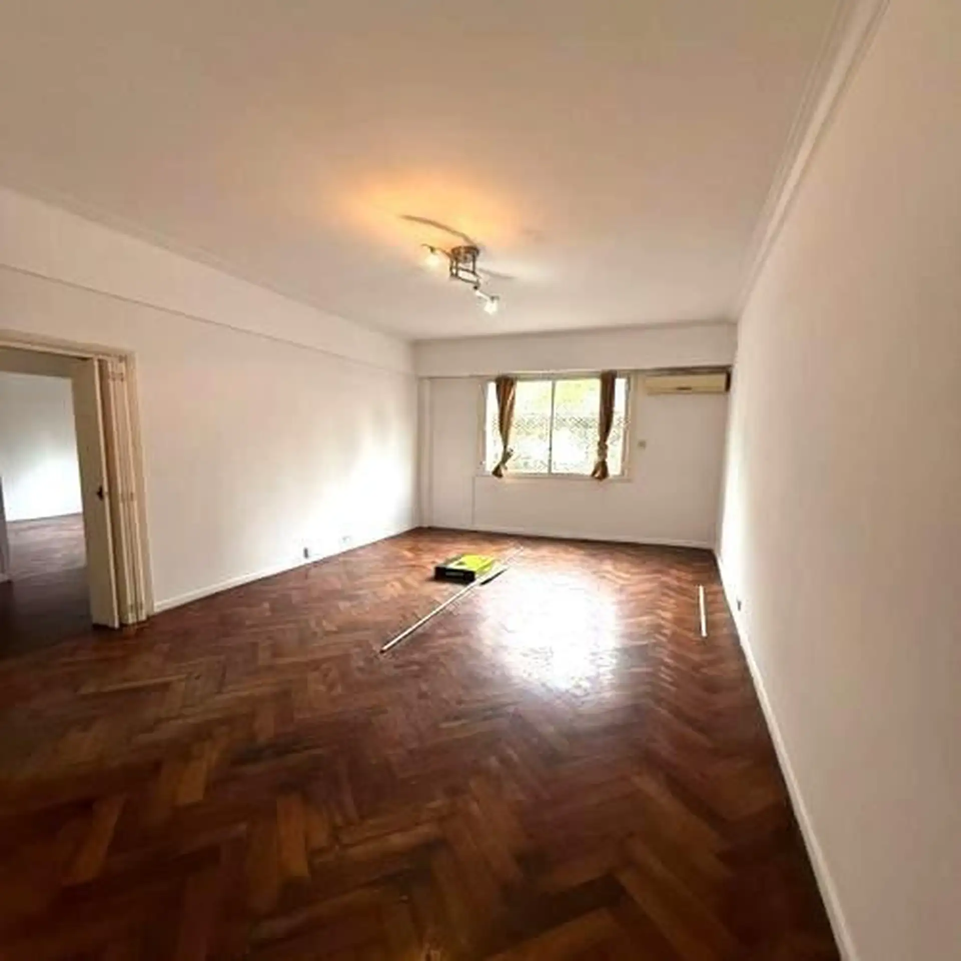 Two-bedroom apartment in Palermo