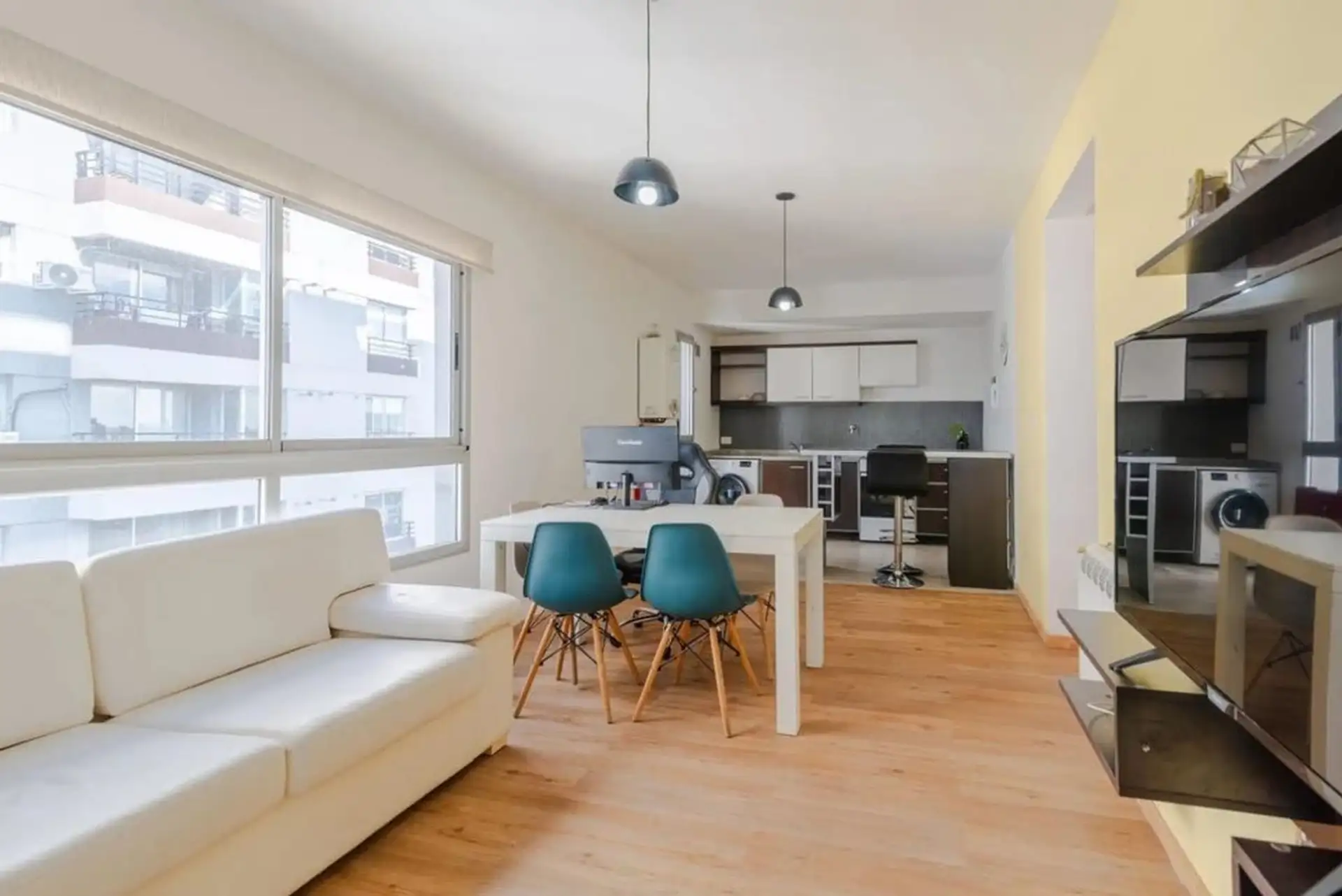 Departamento de 2 ambientes con cochera en Banfield, Lomas de Zamora