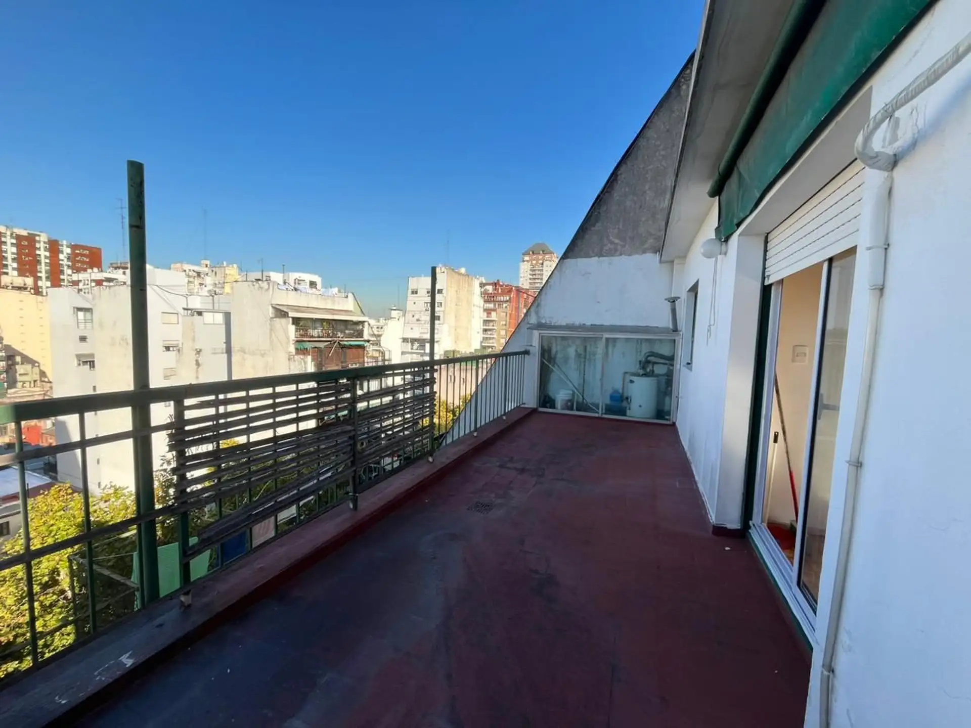 Studio apartment with terrace balcony in Almagro