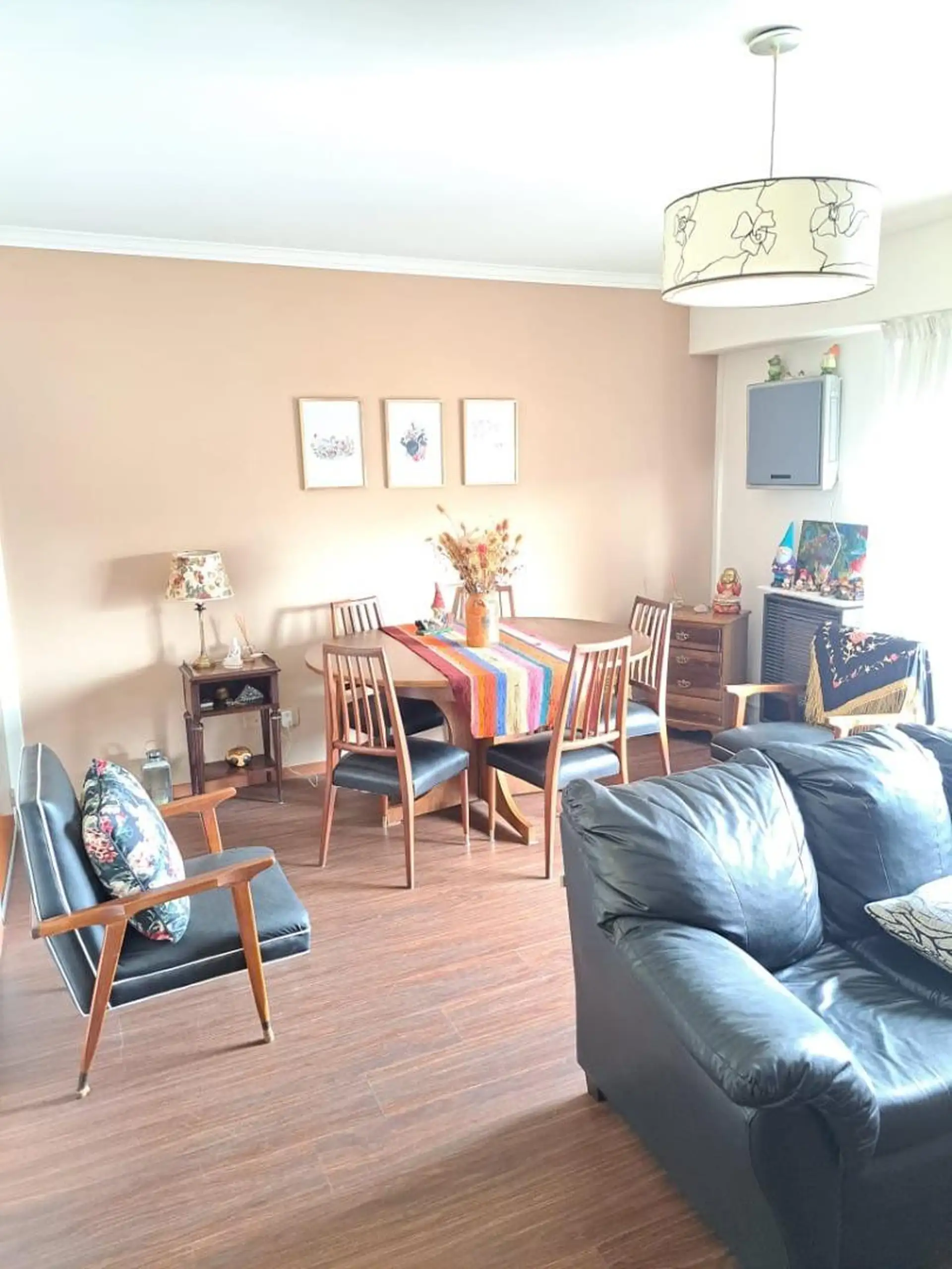 Apartamento mobiliado de 3 ambientes com 2 dormitórios em Colegiales