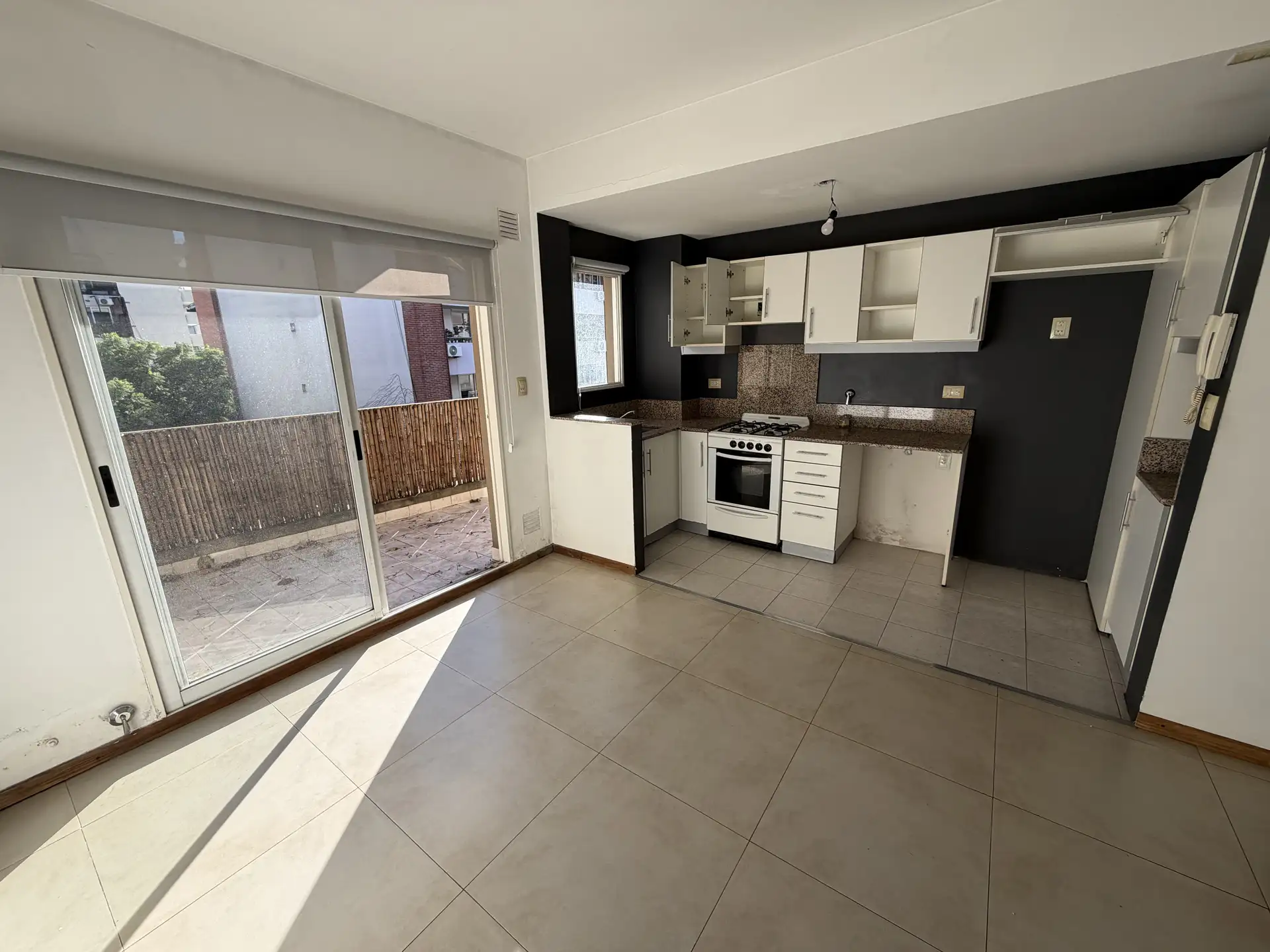 Apartamento de 2 ambientes em Caballito, meio andar