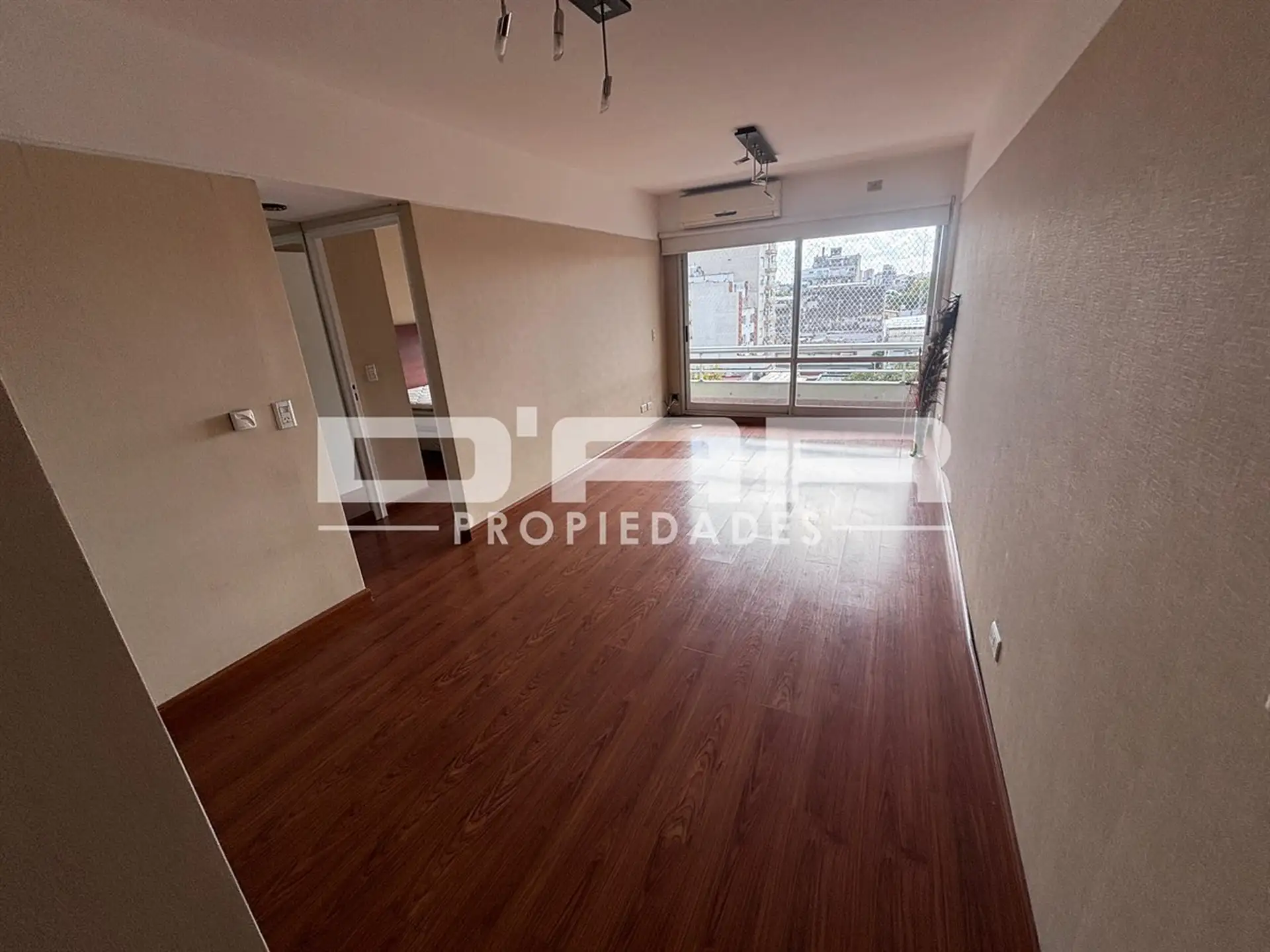 Студия с балконом в Mataderos