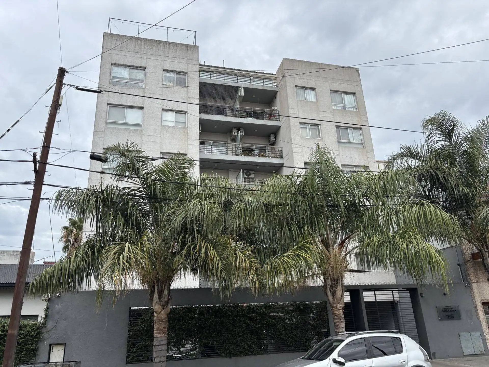 Квартира-студия в аренду с бассейном в Villa Bosch