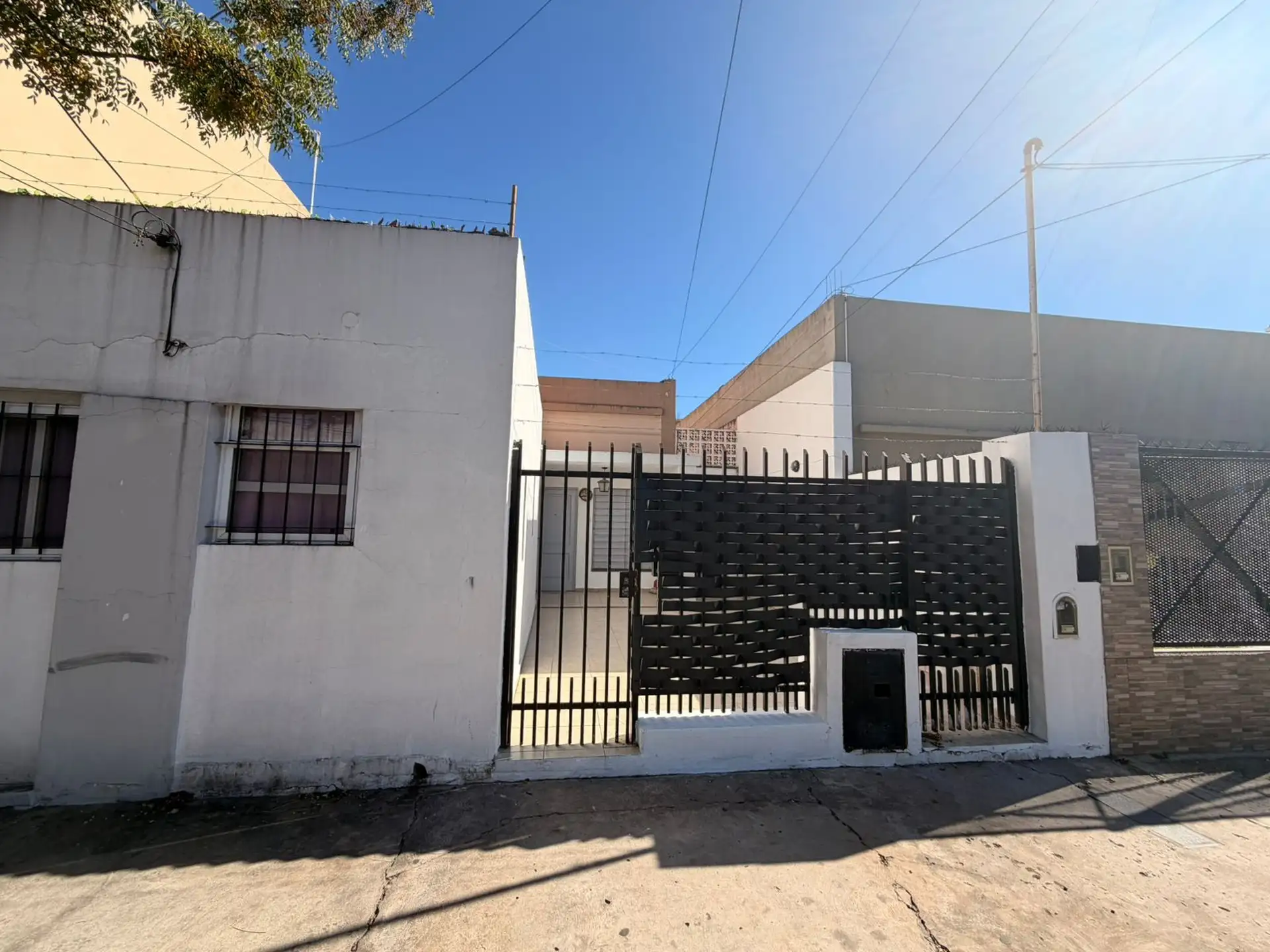 Ground-floor or upper-unit PH with two bedrooms in San Andrés