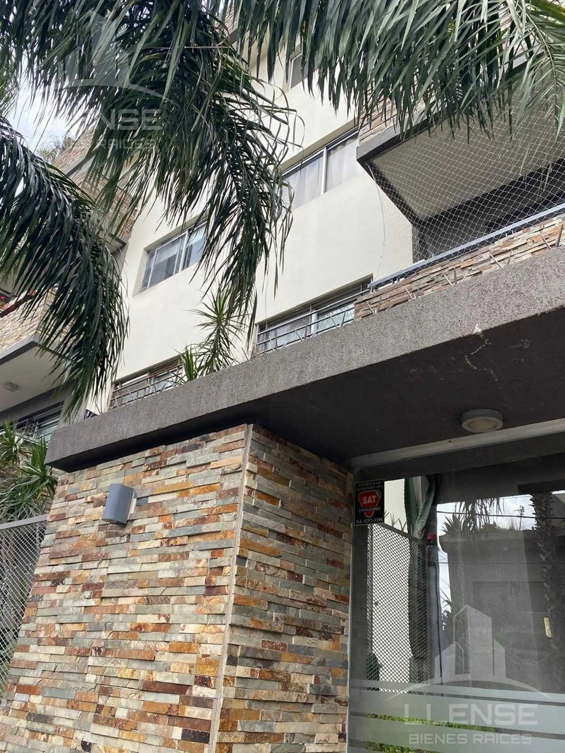 Квартира с 2 спальнями в Bernal