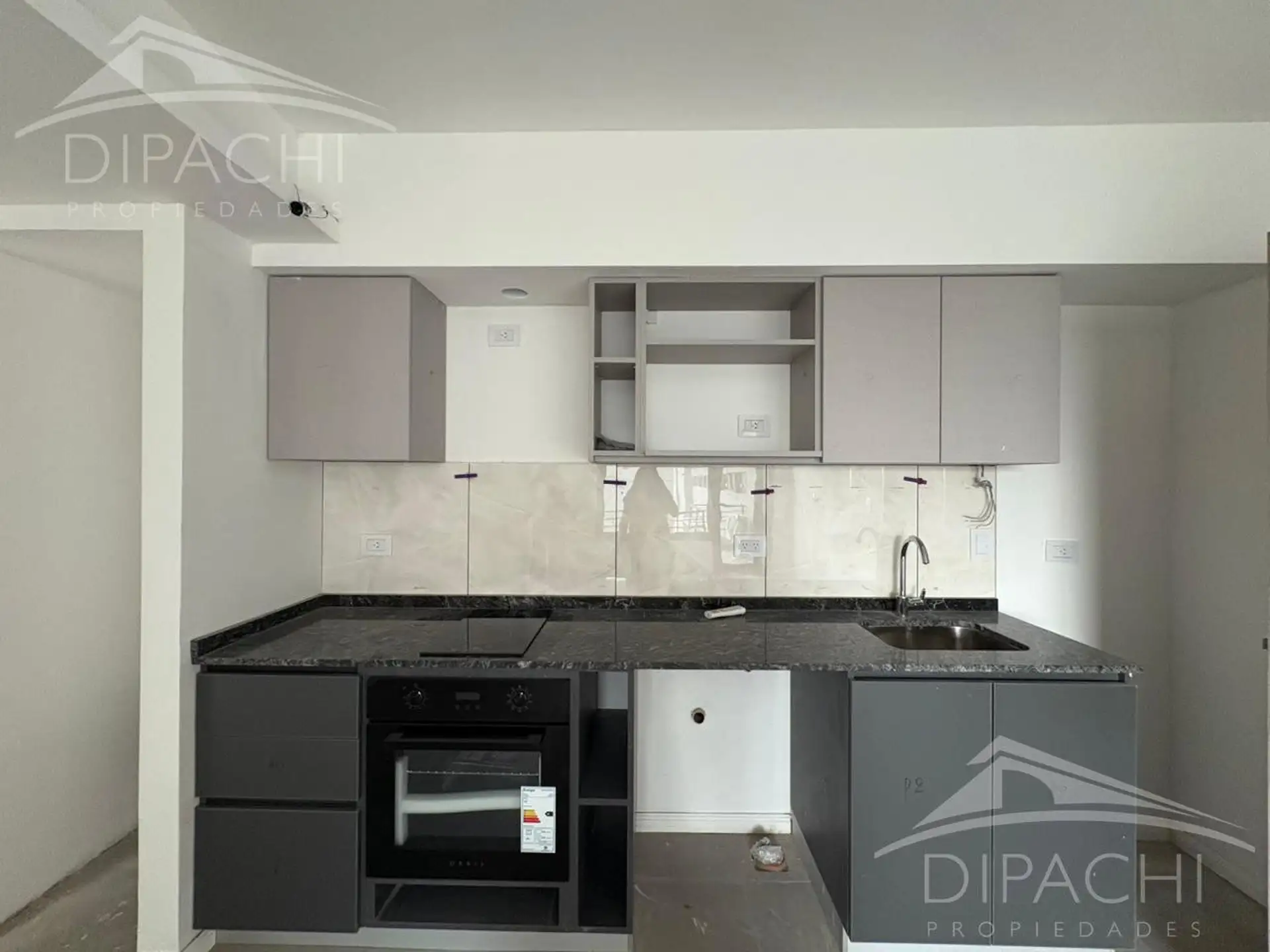 One-bedroom two-room apartment in Crucesita, Avellaneda