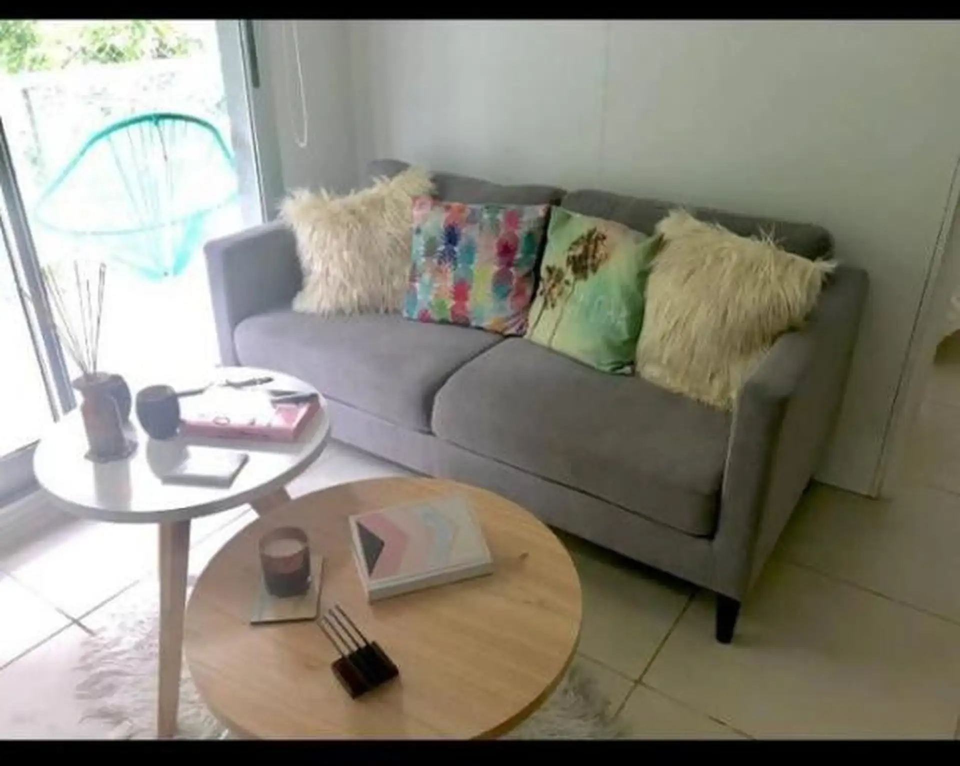 Apartamento de dois ambientes com varanda em Barrio Norte