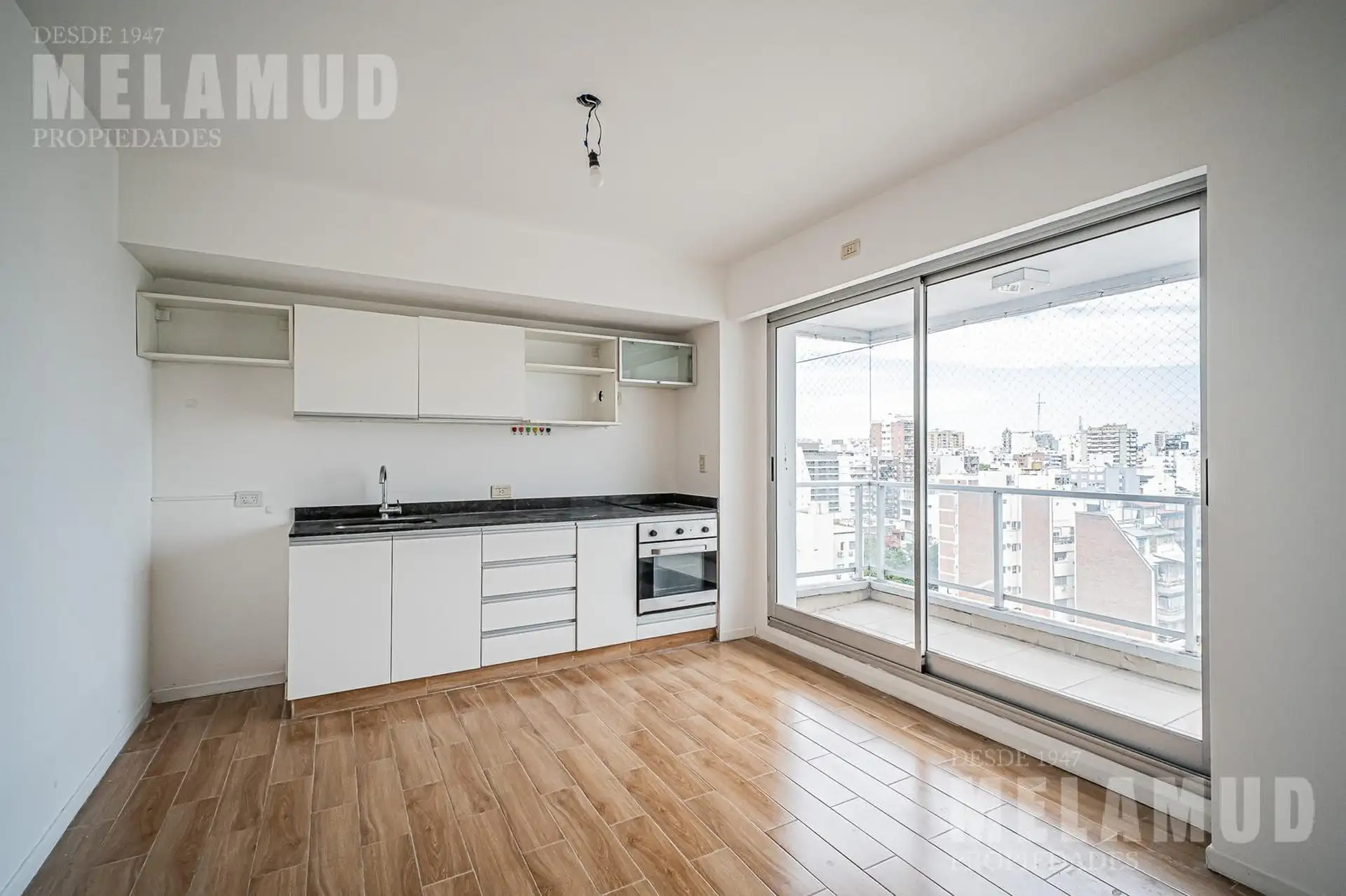 Apartamento de 2 ambientes no bairro de Flores