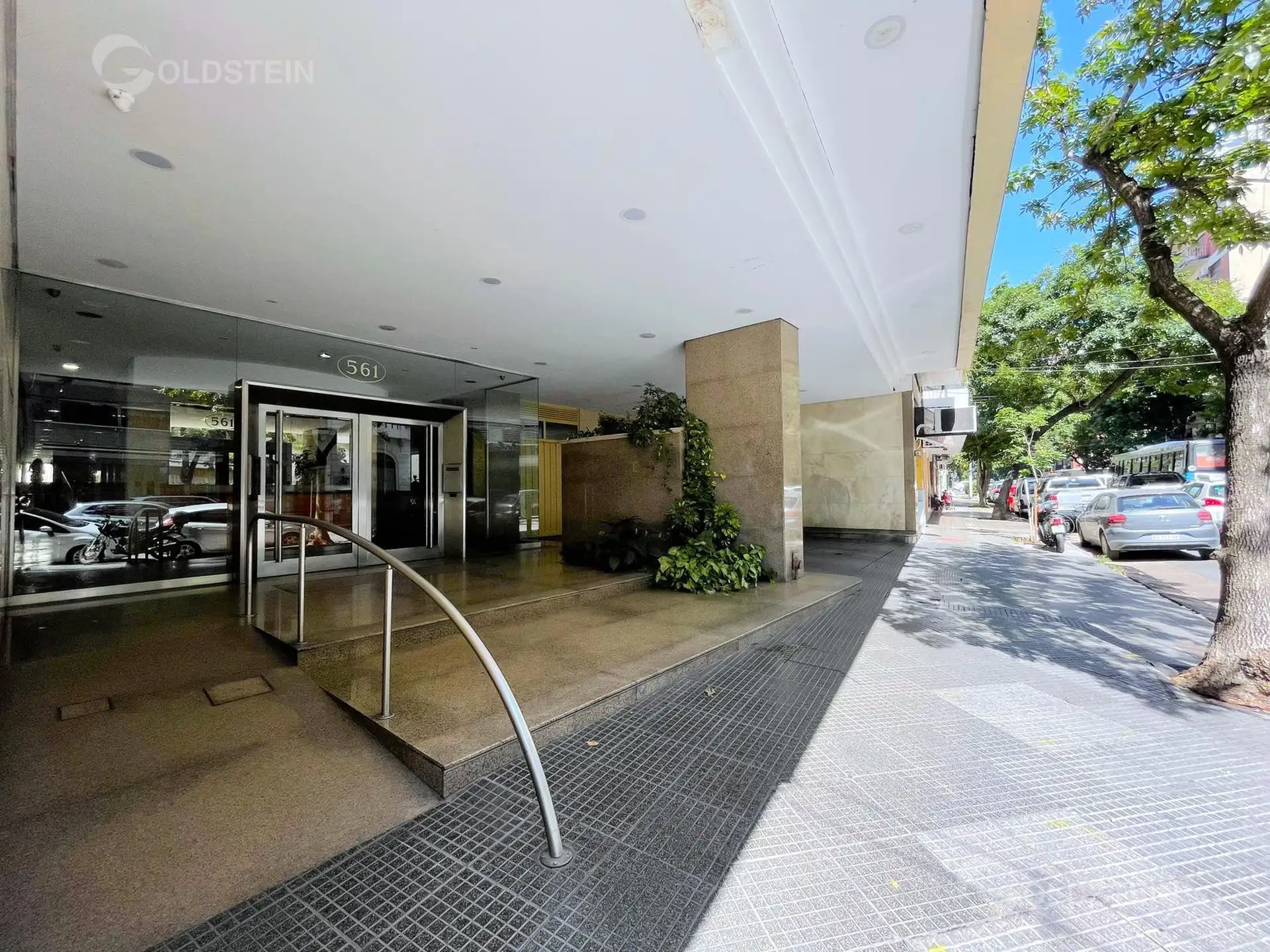 Two-bedroom apartment in Caballito