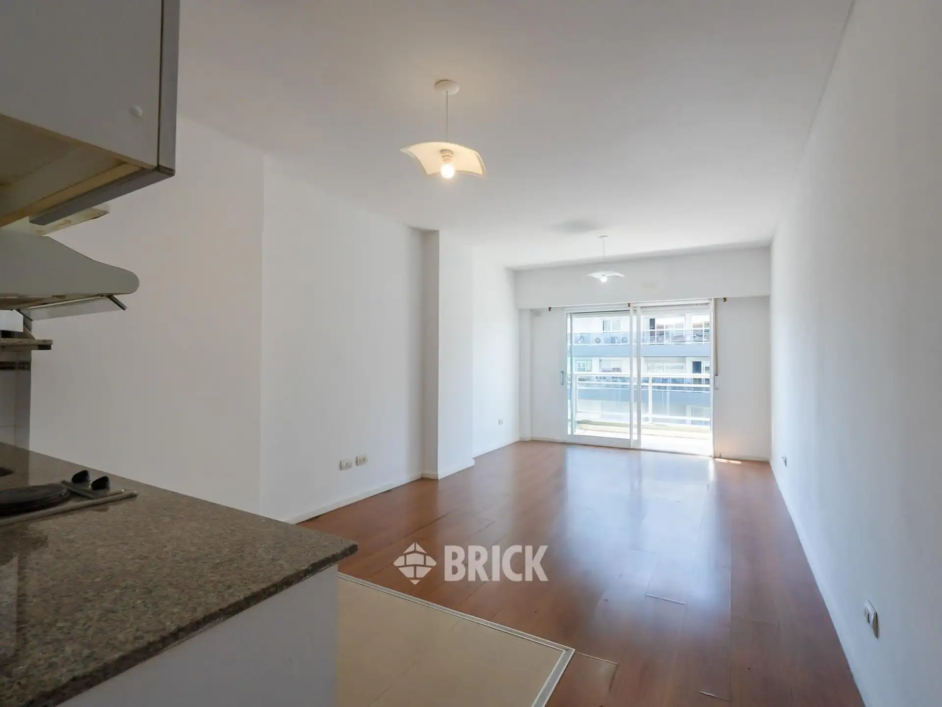 Monoambiente en alquiler con balcón en Caballito