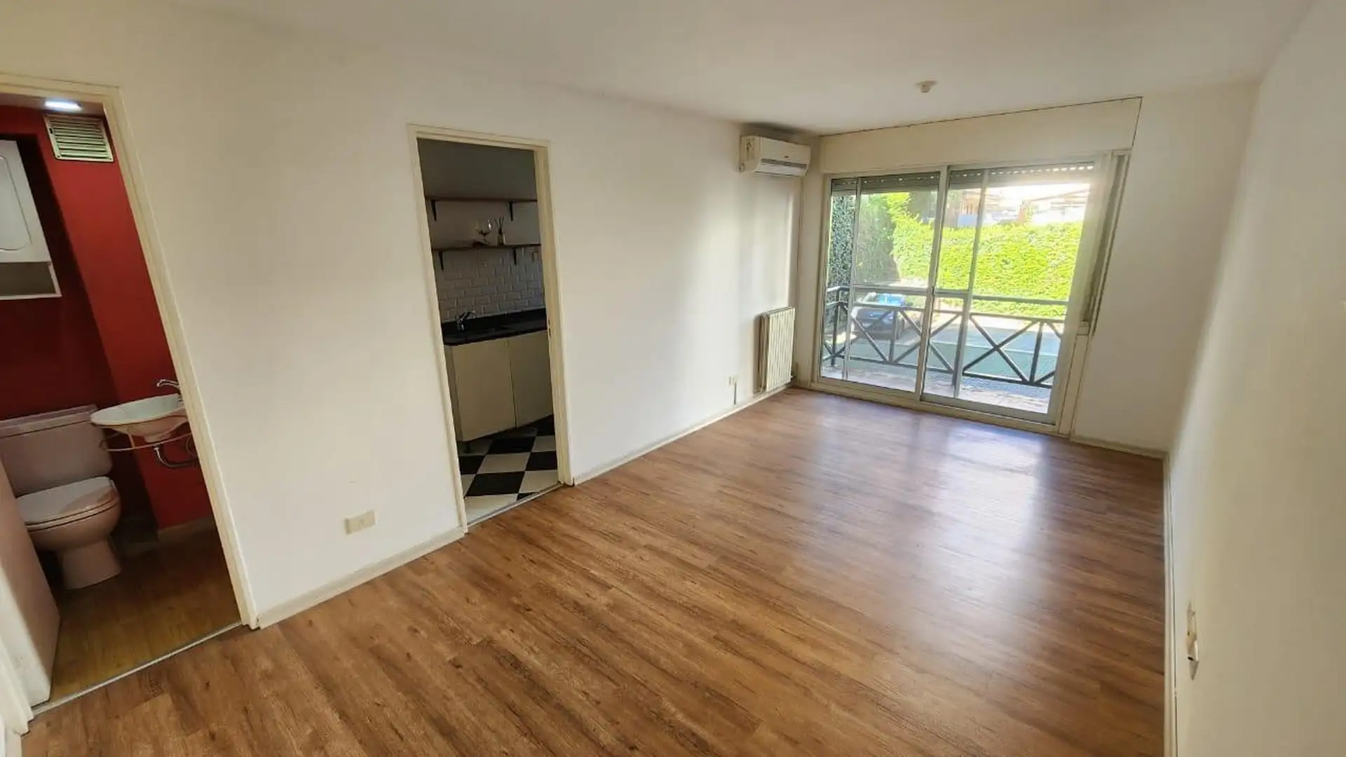 Departamento de 3 ambientes en San Isidro Centro