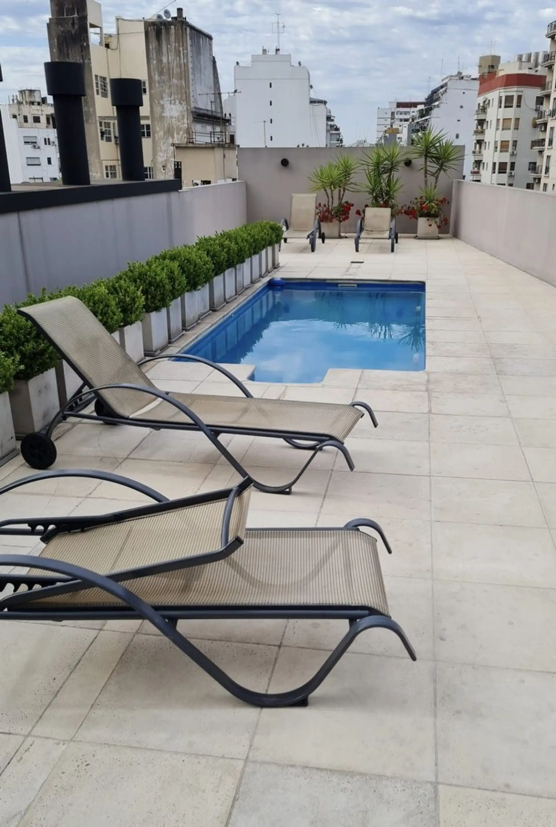 Kitnet mobiliada em Barracas