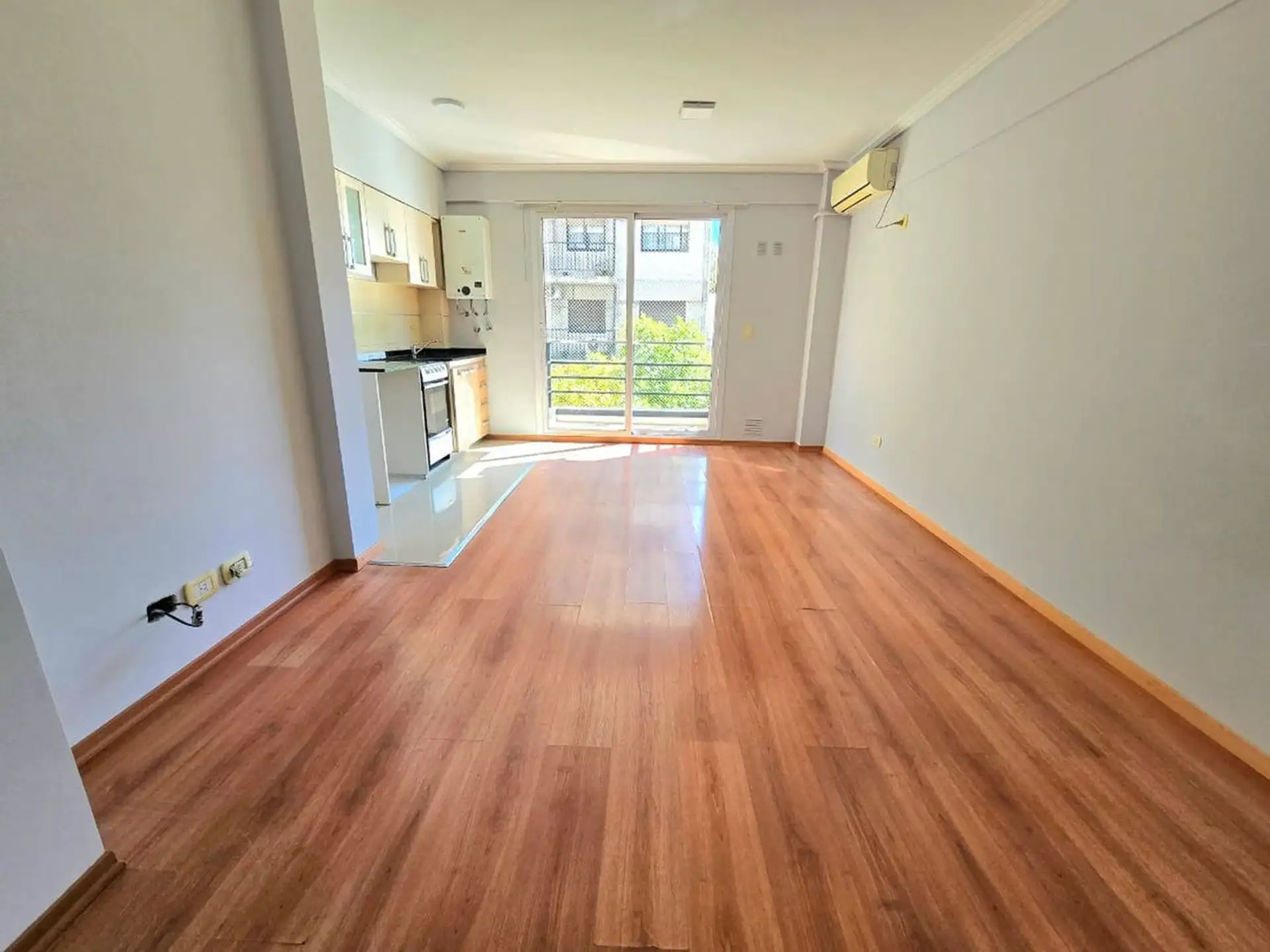 Departamento de 2 ambientes con balcón en Villa Santa Rita