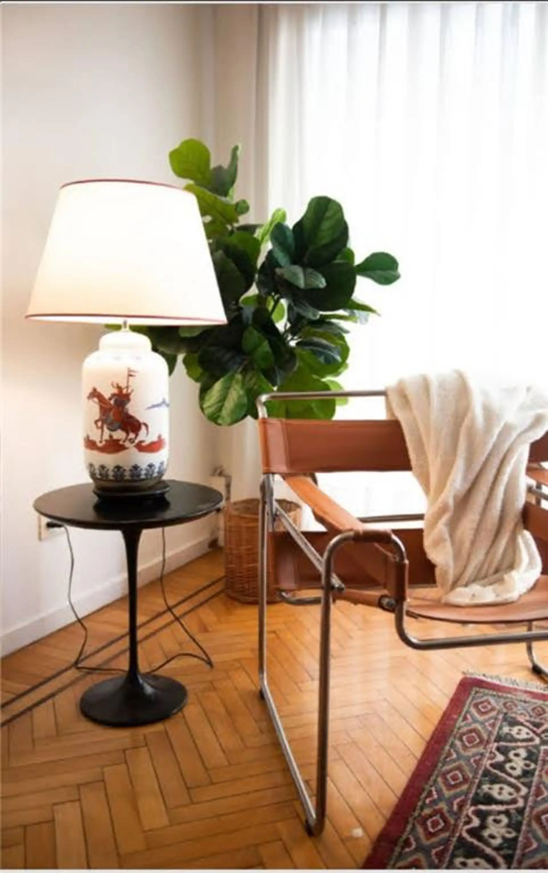 Apartamento mobiliado de 3 dormitórios em Retiro