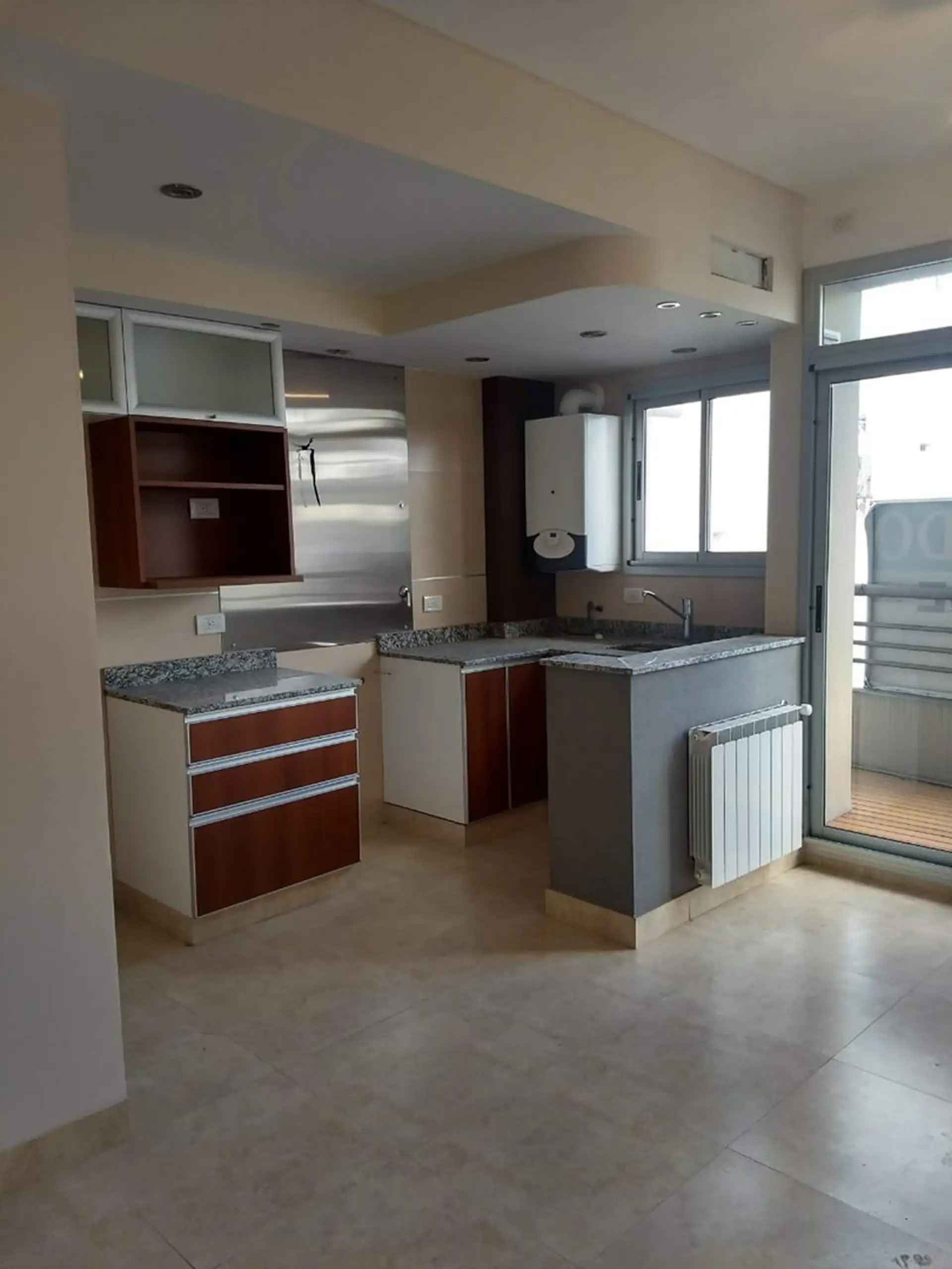 Departamento de 2 ambientes con balcón en Flores