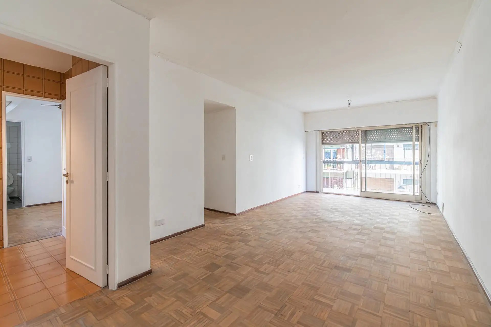 Apartamento de 4 ambientes de frente com 3 quartos em Belgrano