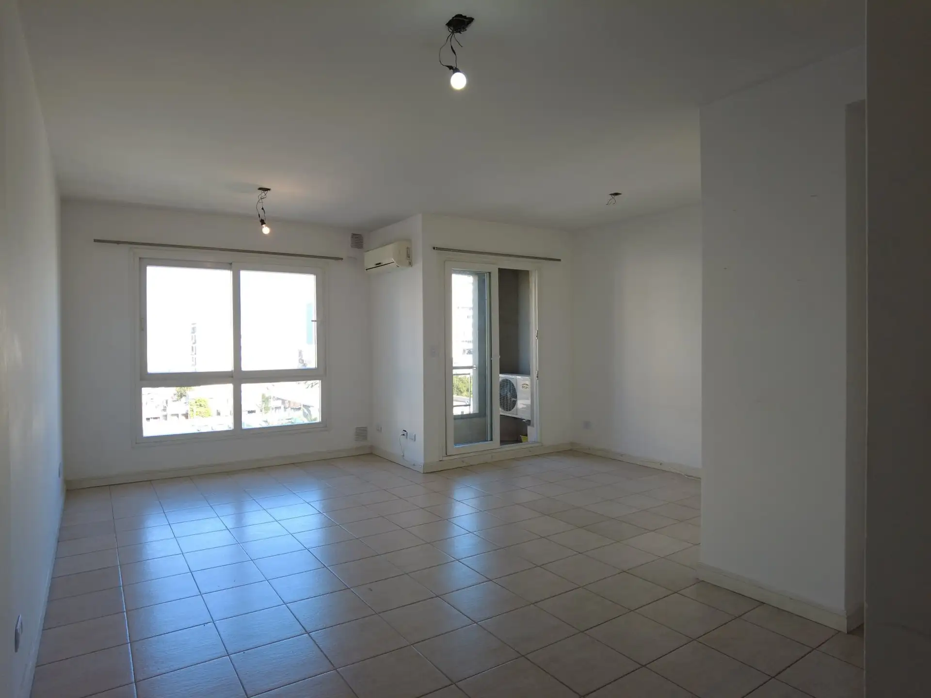 Studio apartment with balcony in General San Martín