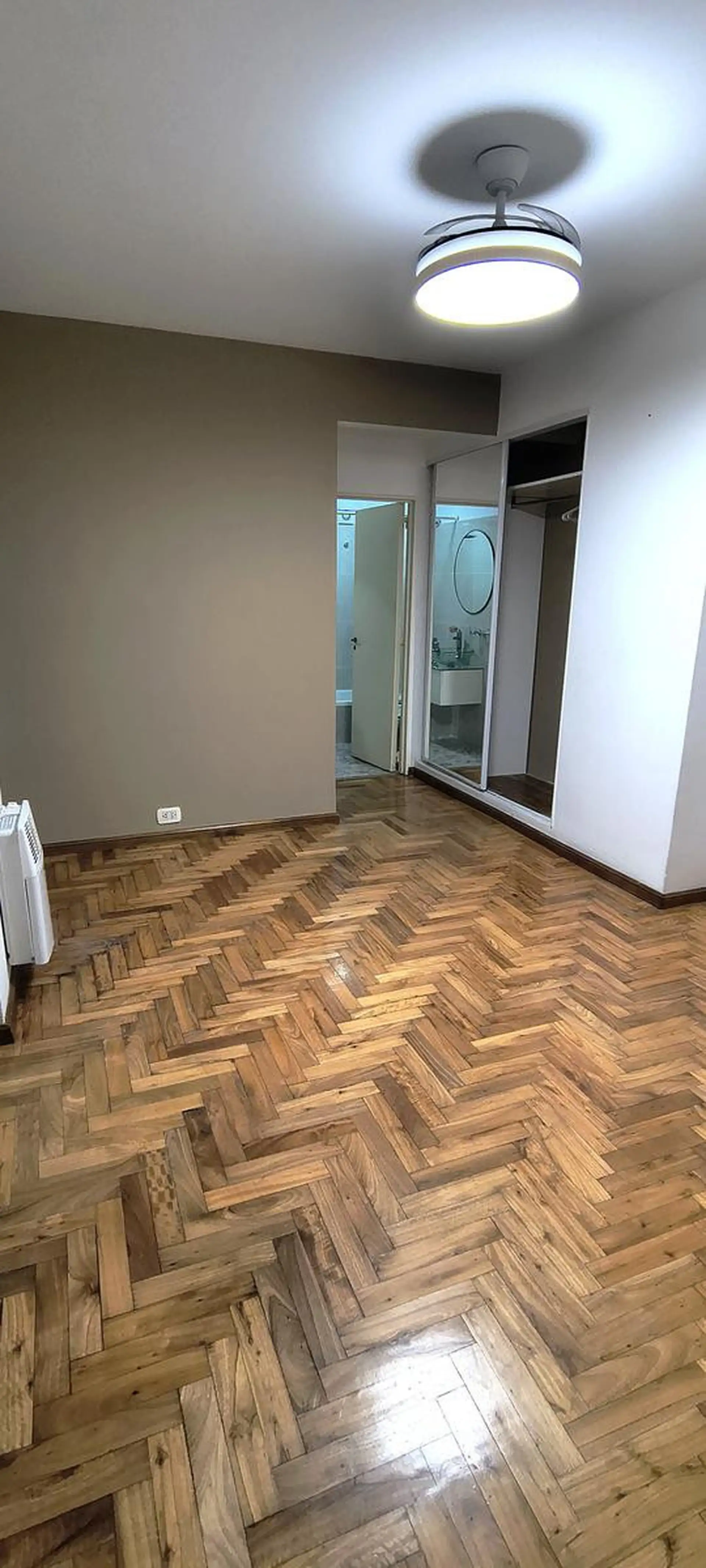 Studio apartment in Belgrano R with patio