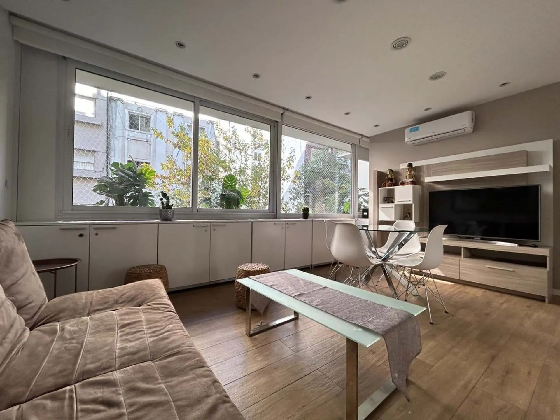 Two-room apartment in Recoleta