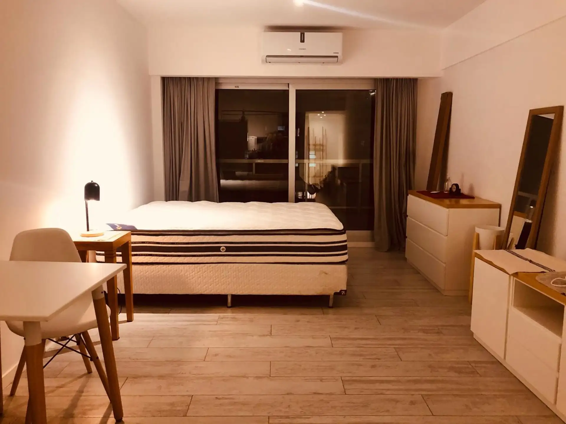 Kitnet mobiliada para aluguel temporário em Palermo Soho