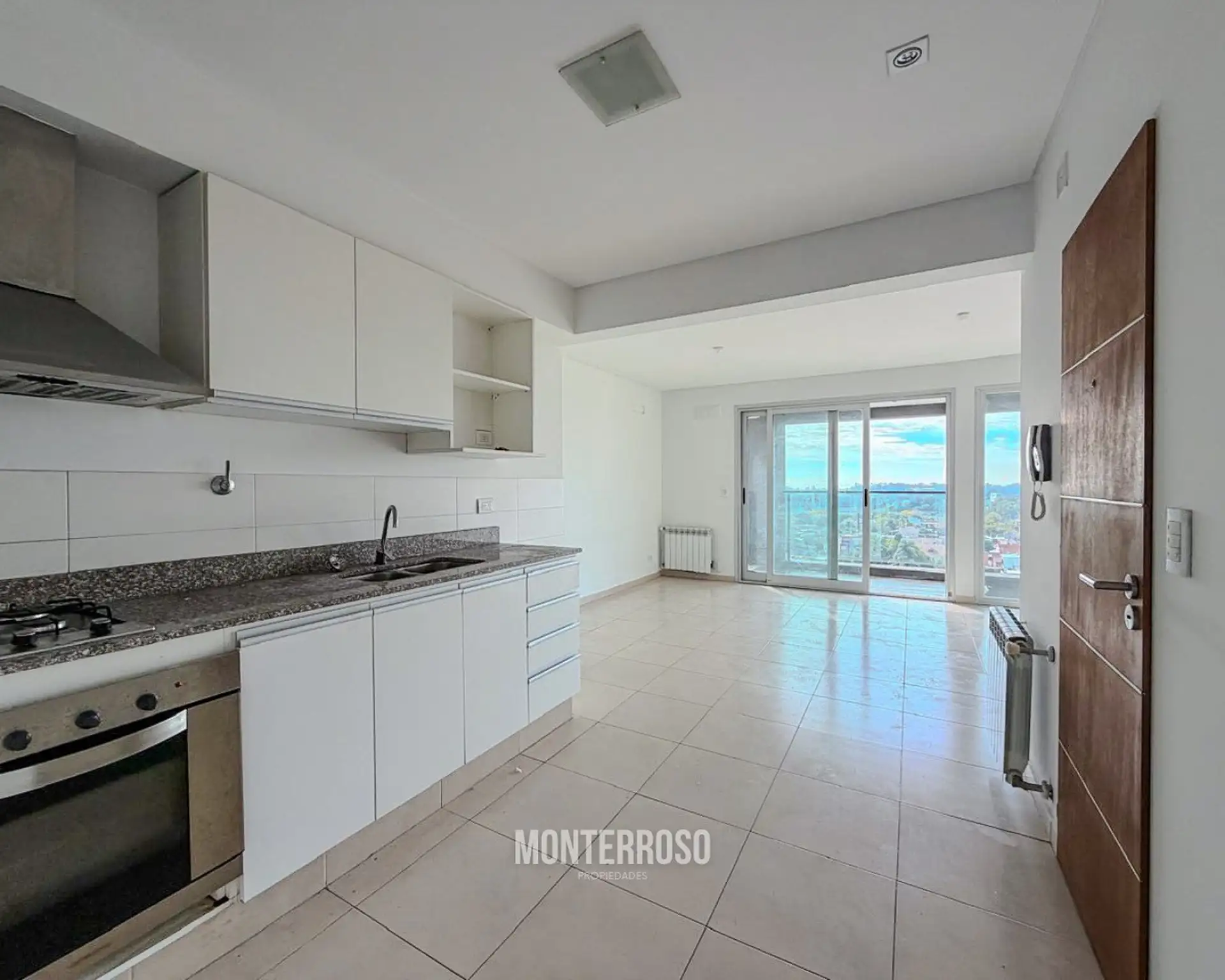 Квартира-студия в Quilmes, 8-й этаж с видом на реку