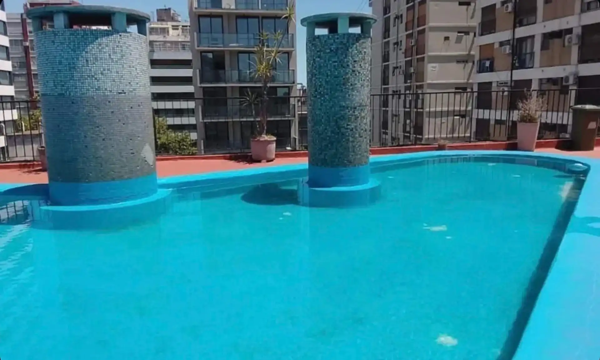 Apartamento com 2 quartos e dependência em Palermo