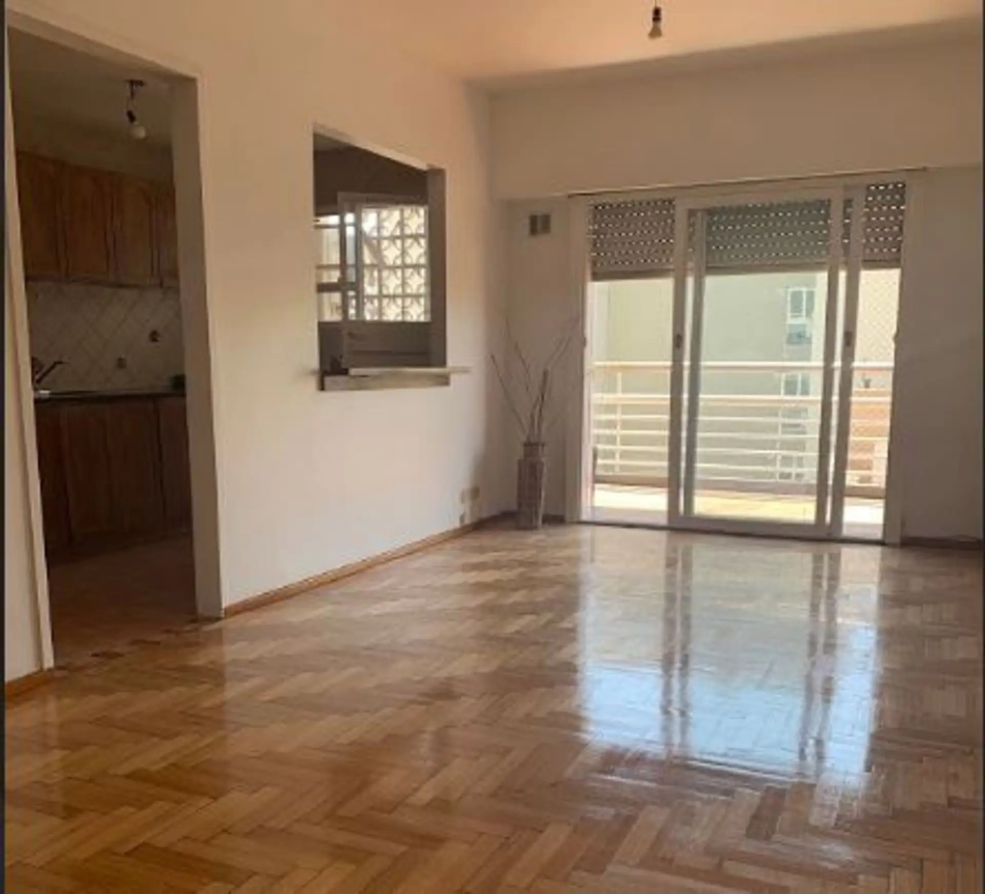 Apartamento de quatro ambientes em Caballito