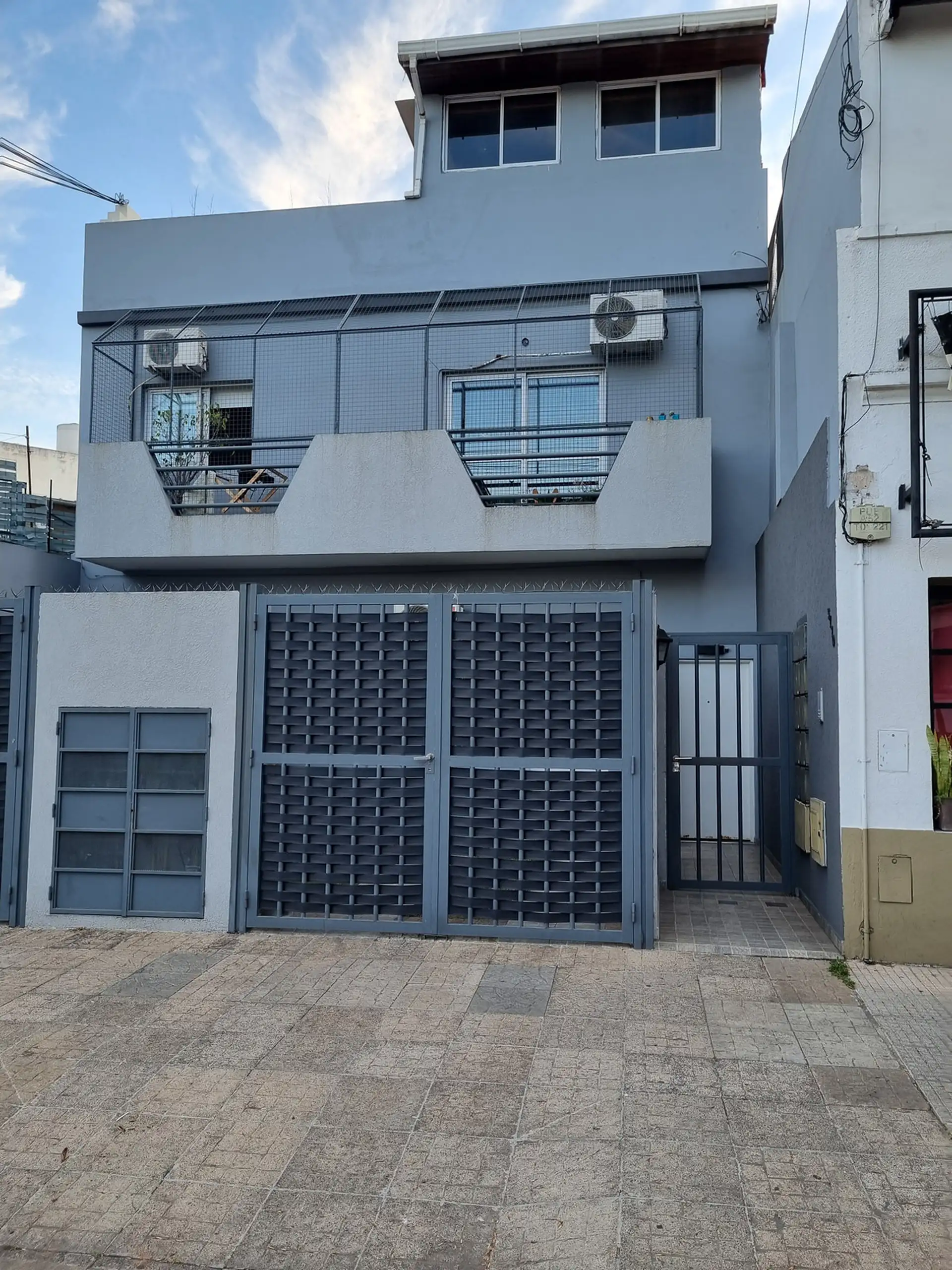 Departamento de 1 ambiente con fondo en Villa Pueyrredon