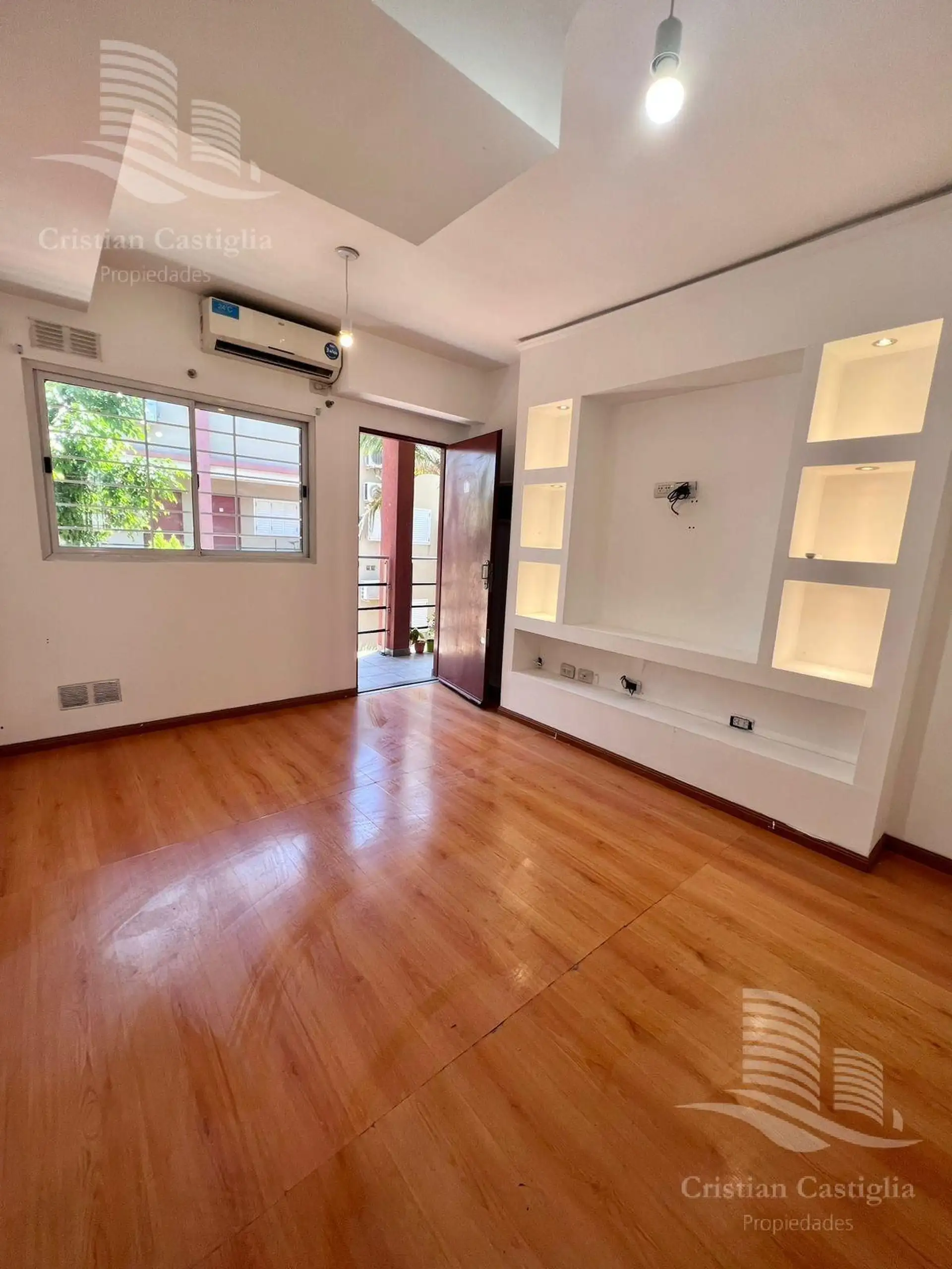 Двухуровневая квартира с 1 спальней в Ramos Mejía Sur