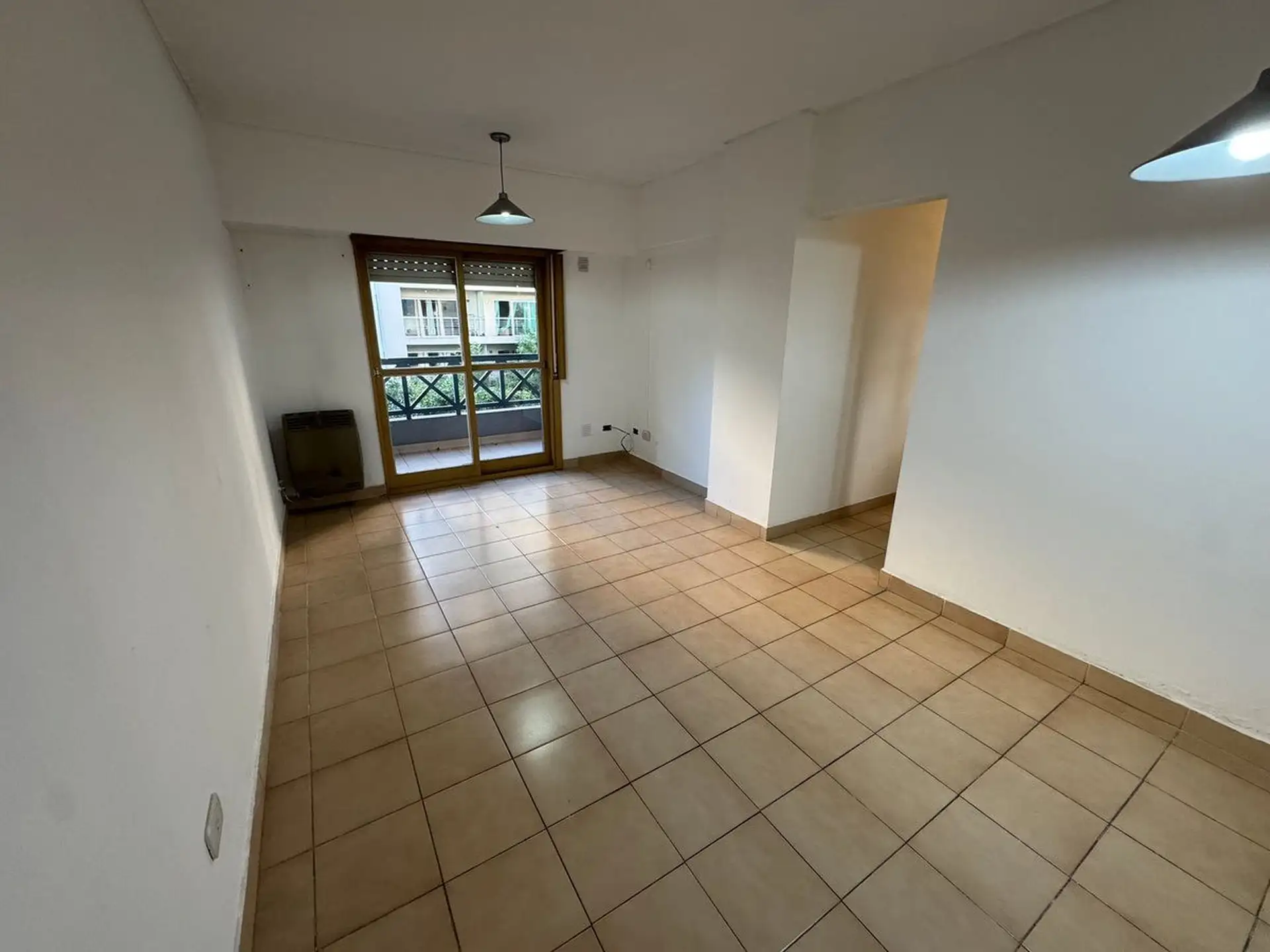 Apartamento de 2 dormitórios em andar térreo