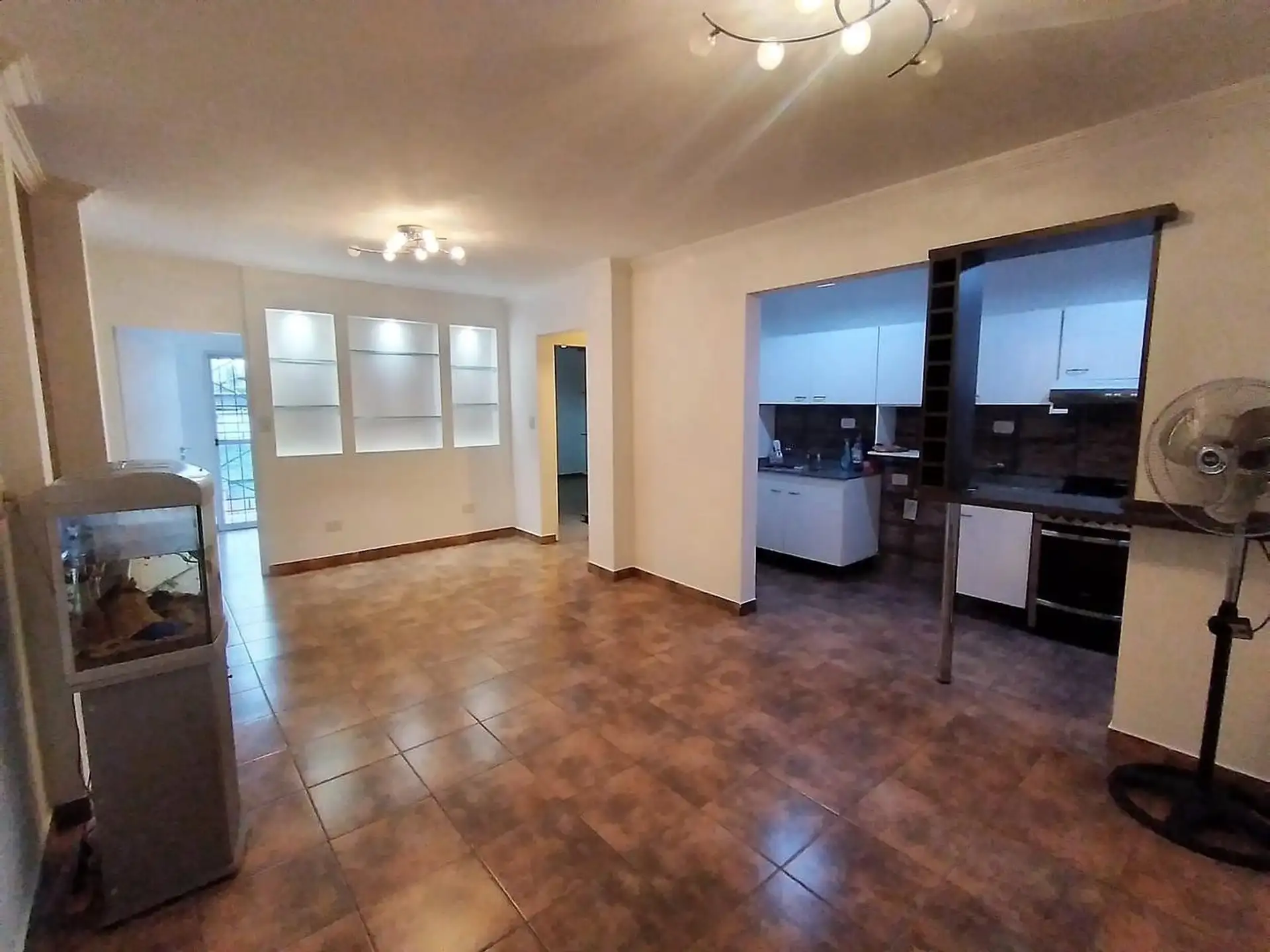 Квартира с балконом и мебелью в Ciudad Madero