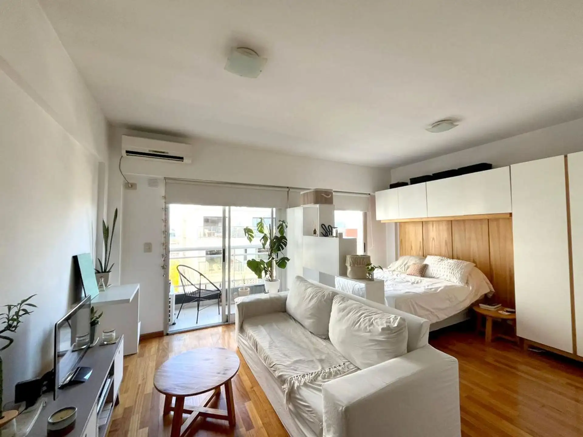 Studio apartment in Nuñez