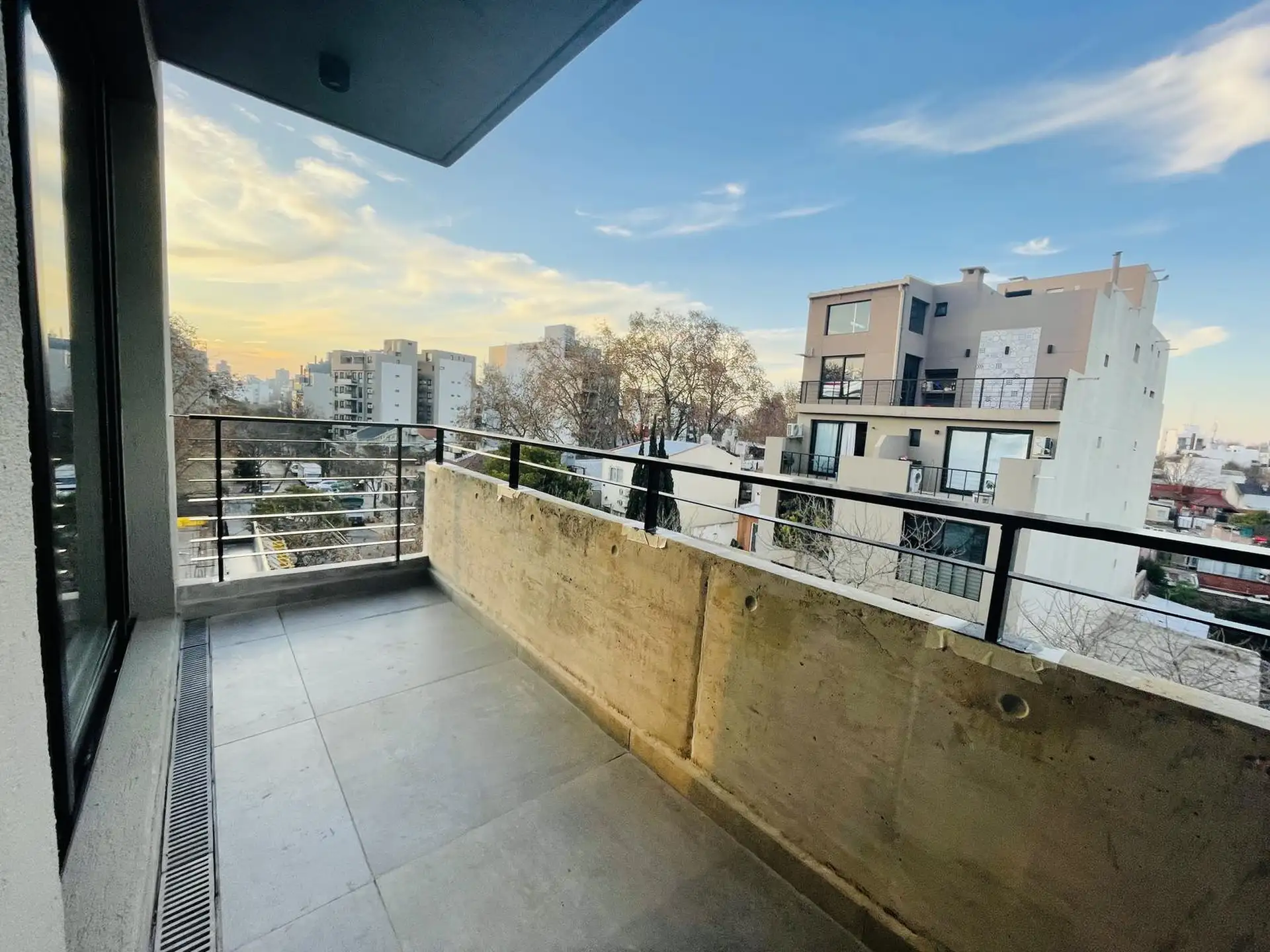 Two-room apartment with balcony in Villa Urquiza