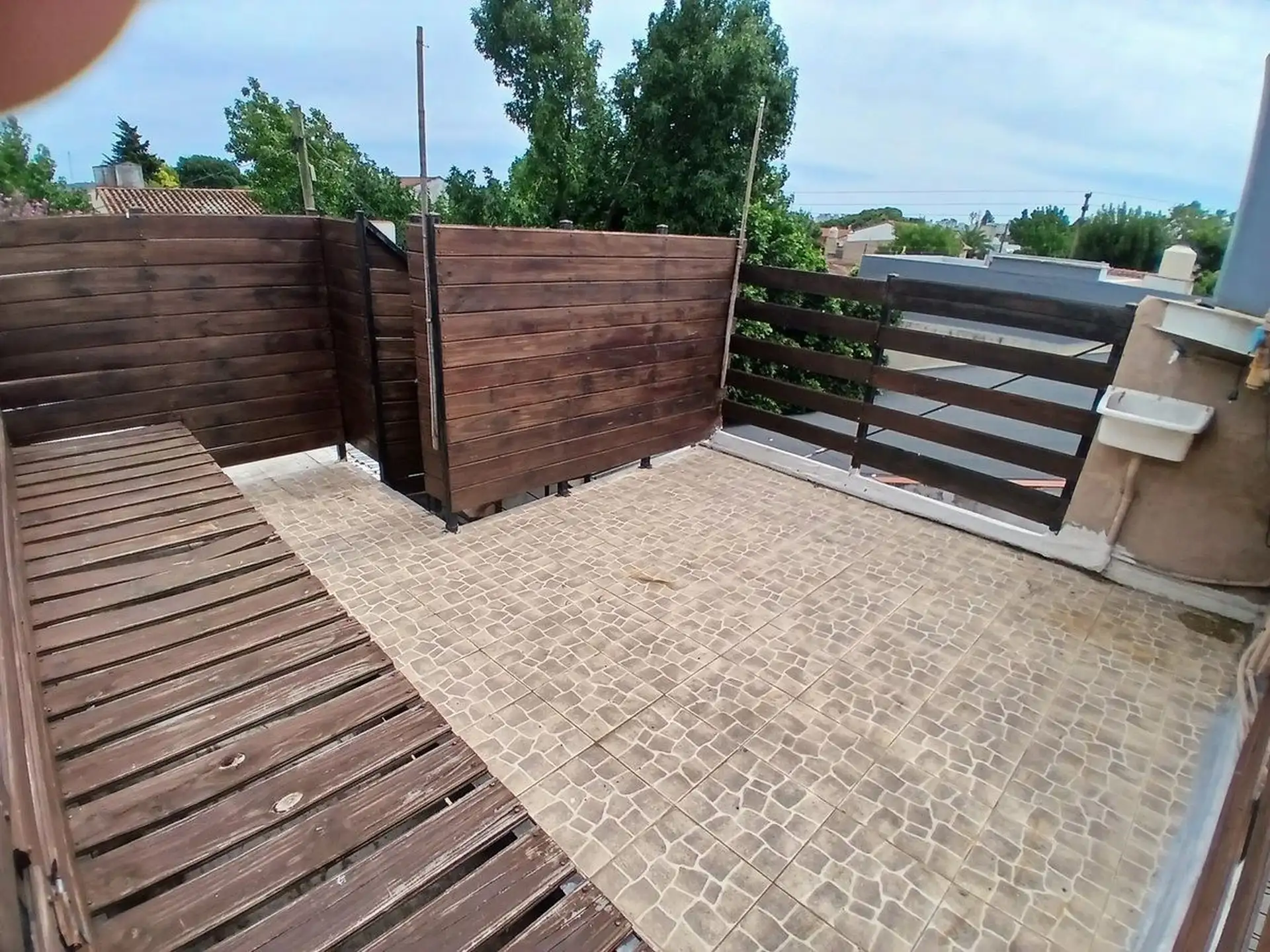 Triplex de 3 ambientes en San Isidro