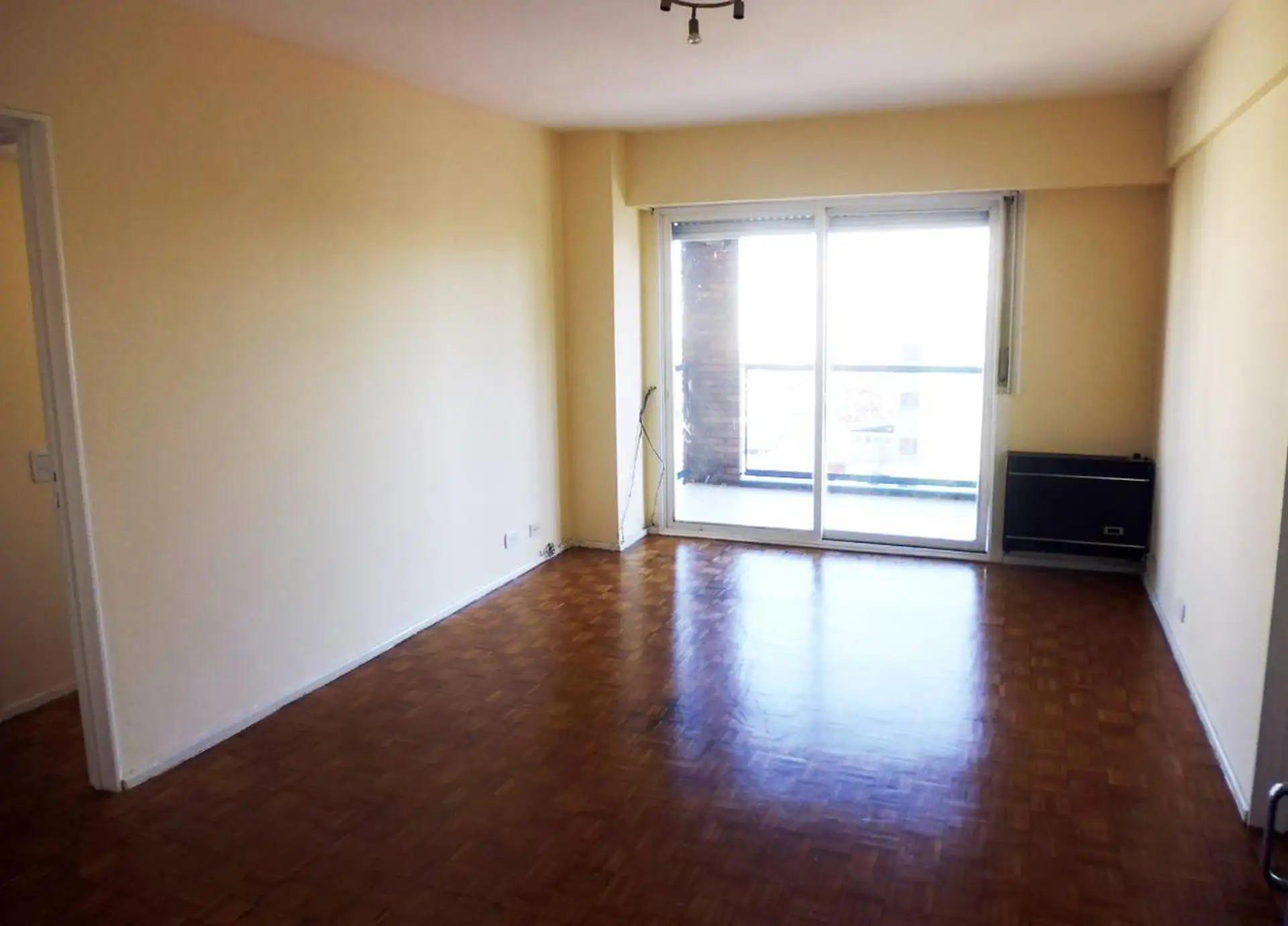 Departamento de 2 ambientes en Flores