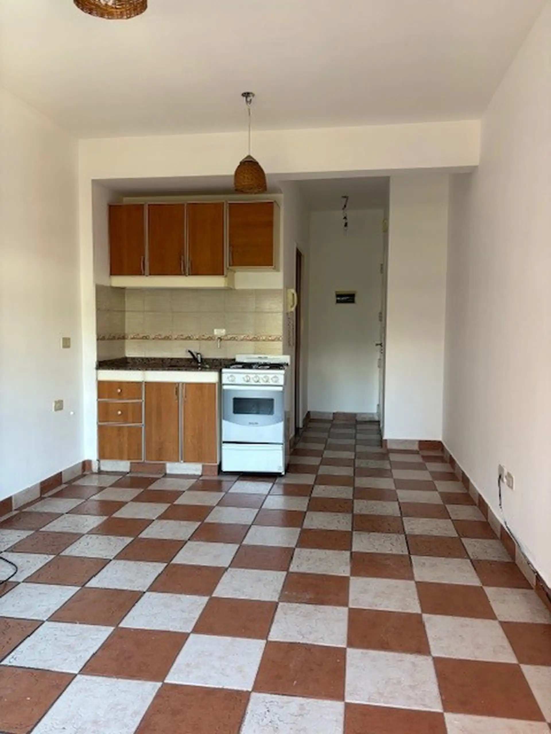 Kitnet com varanda em Villa Luro