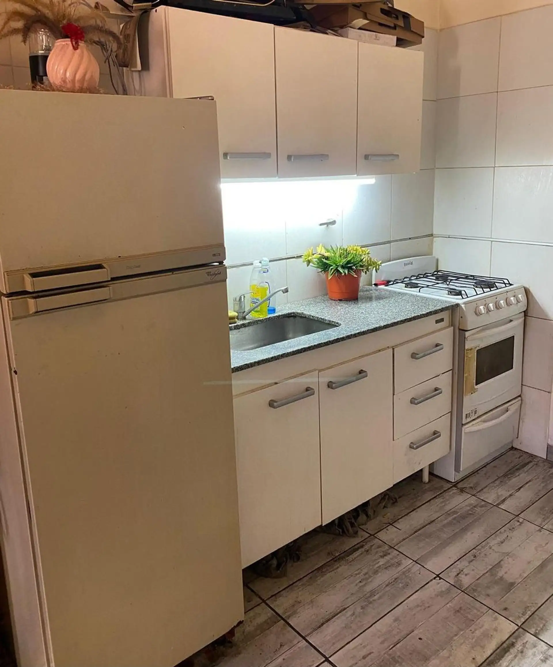 Monoambiente amoblado en Liniers