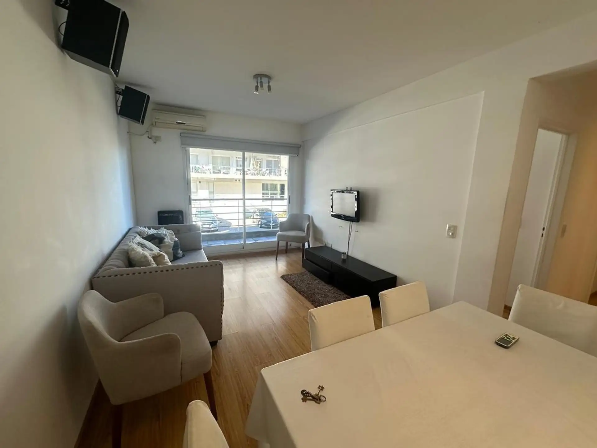 Departamento de 3 ambientes con balcón en Boedo