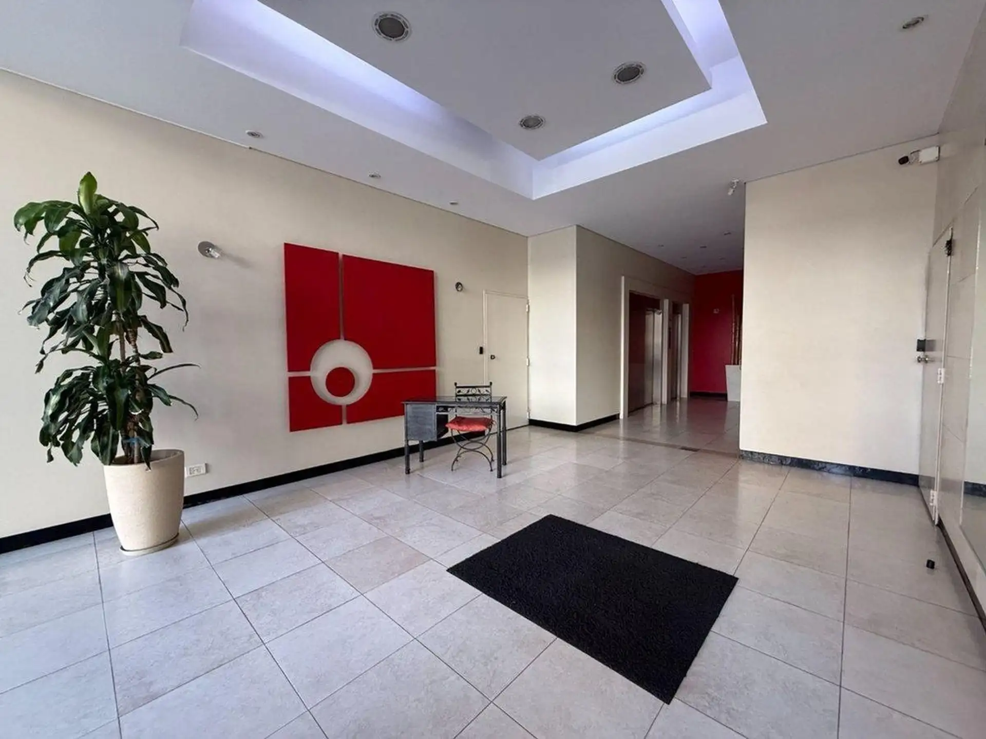 Monoambiente con balcón en Boedo