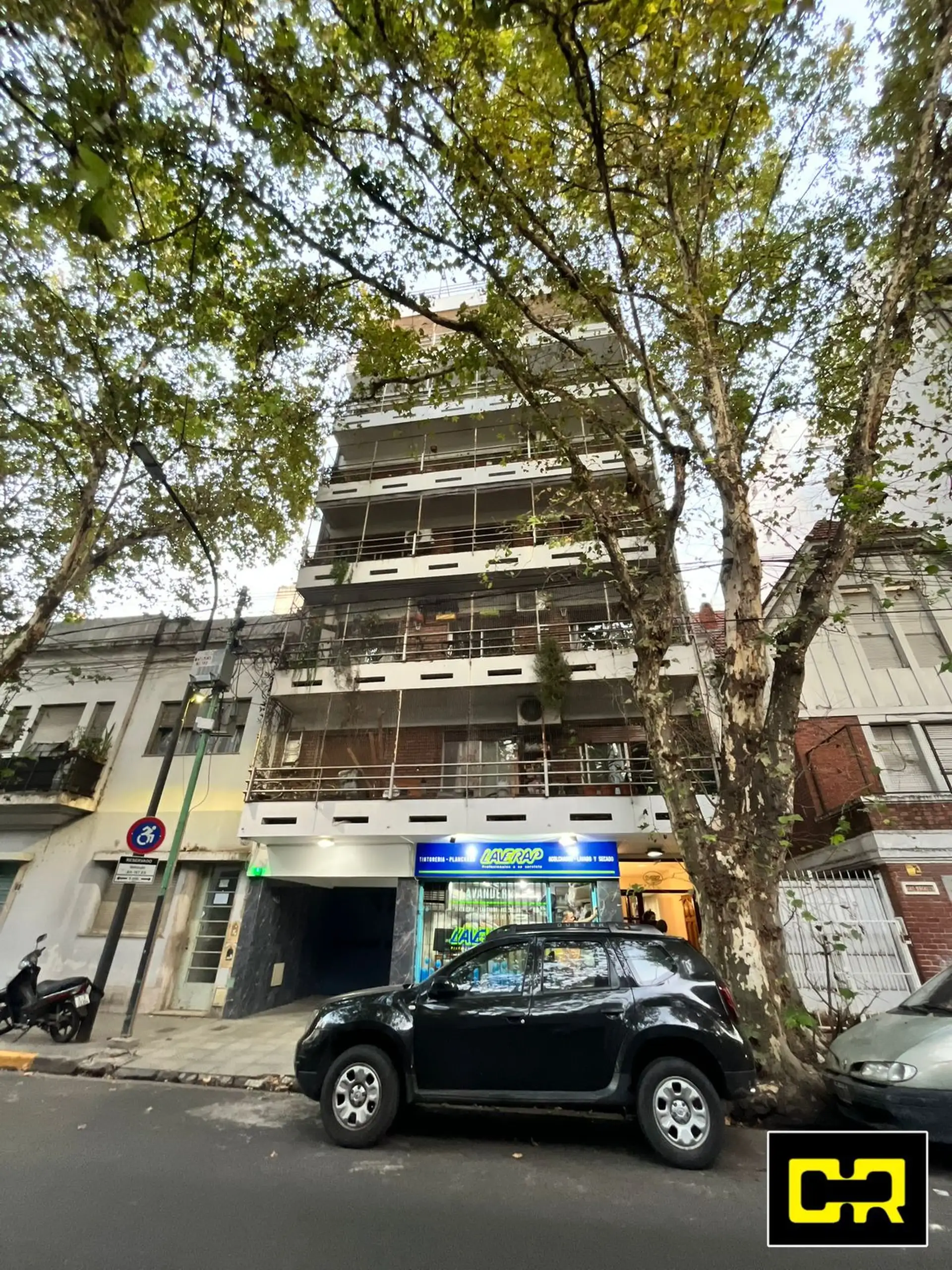 Apartamento de dois ambientes em Flores