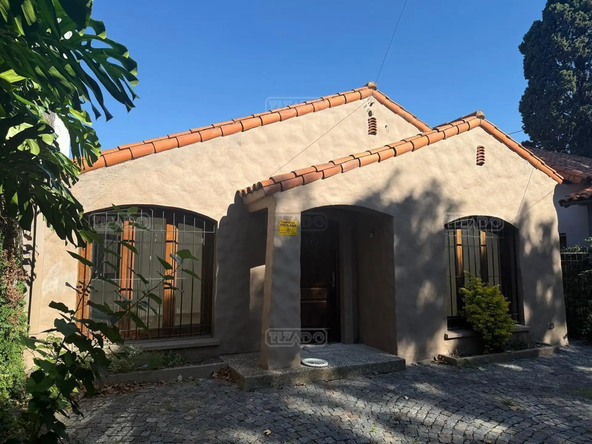 Дом с 3 спальнями в Beccar