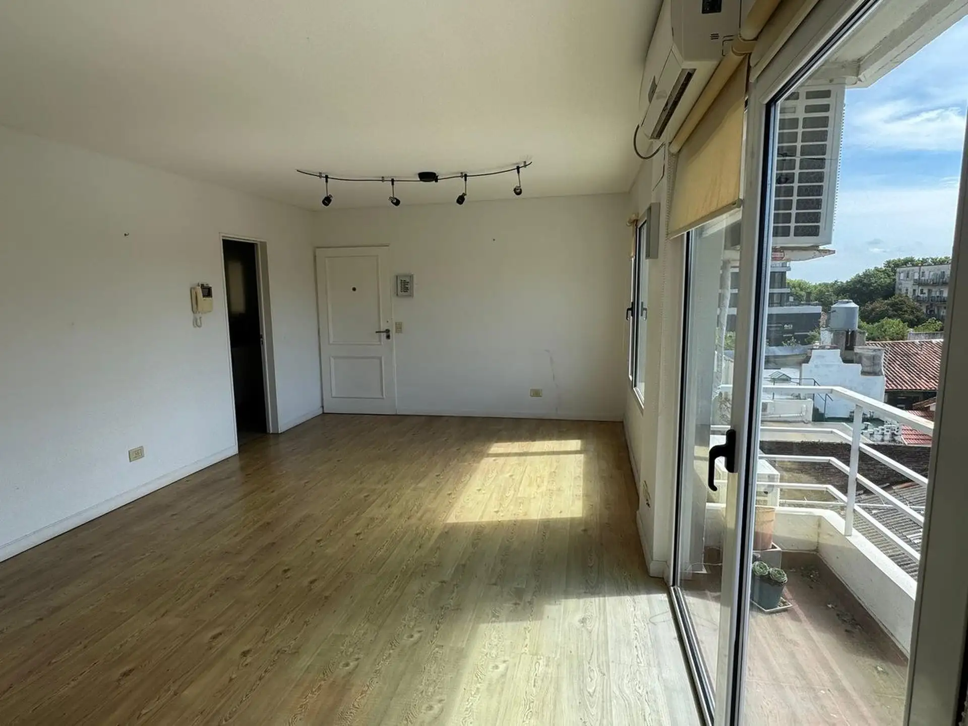 Apartamento de 2 ambientes com 1 suíte em Beccar